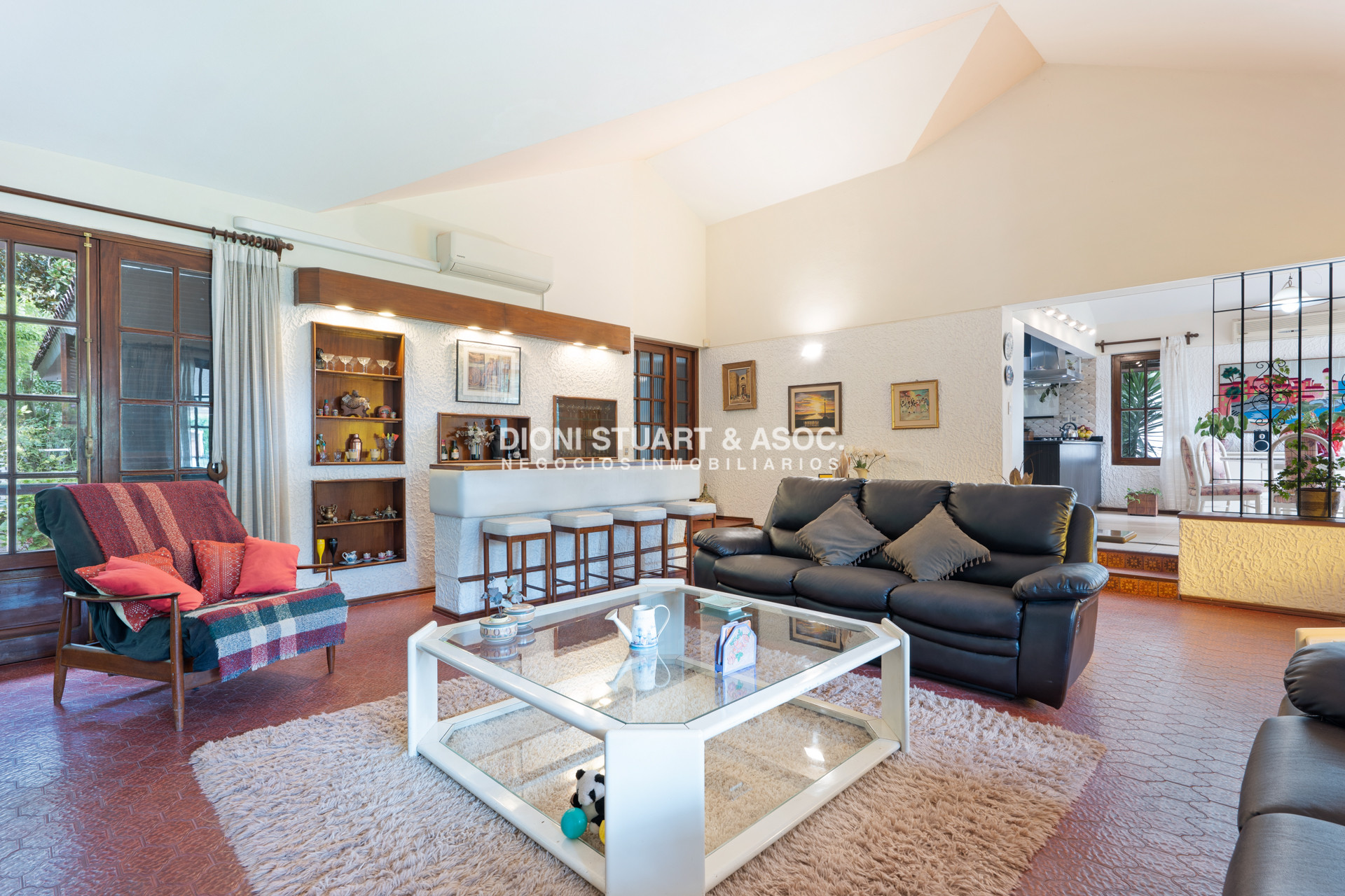 Casa ID.644 - OPORTUNIDAD - CASA EN ROOSEVELT - 5 DORMITORIOS Y 5 BAÑOS - PISCINA CLIMATIZADA