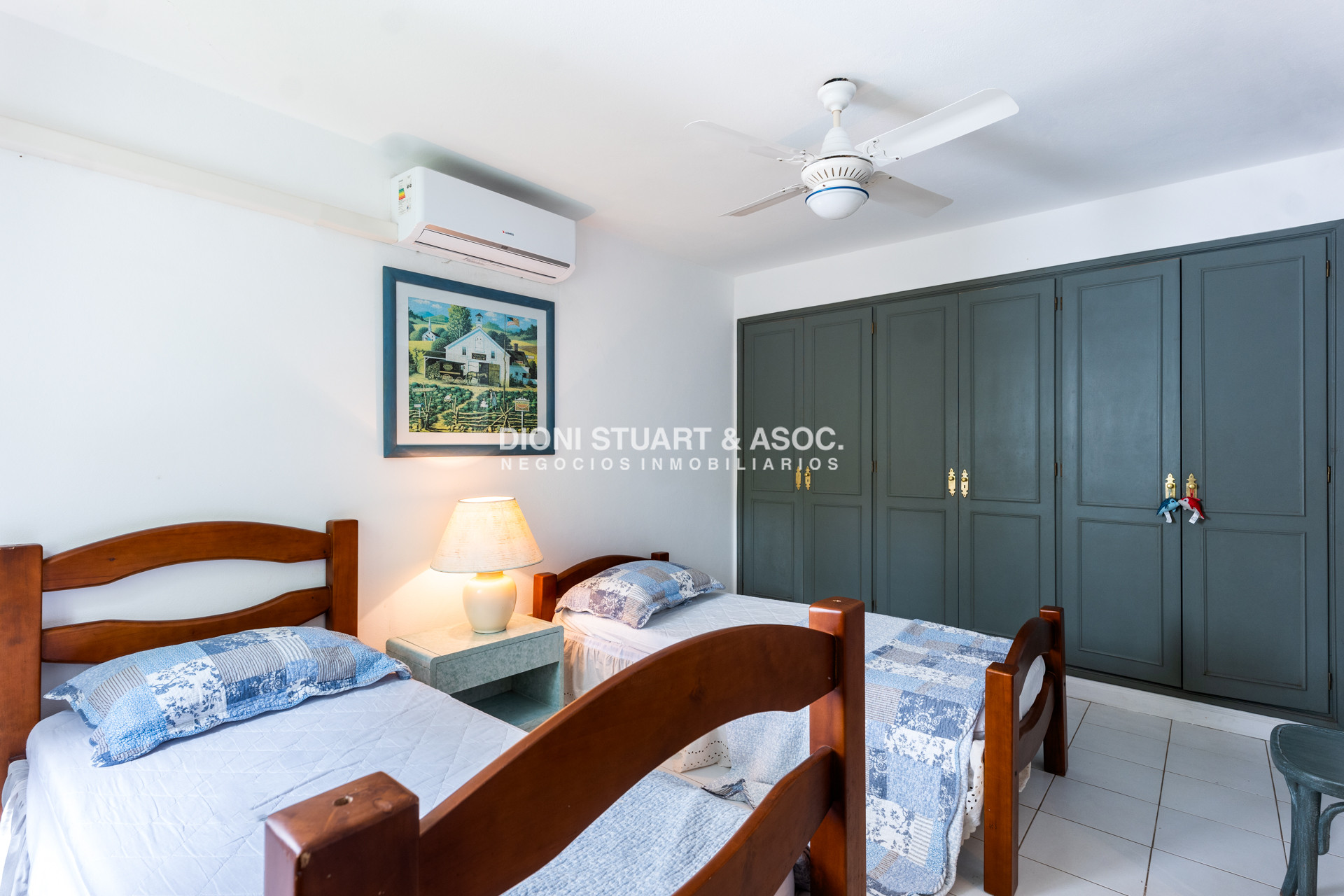 Casa ID.803 - CASA EN VENTA EN EL GOLF CON 8 DORMITORIOS EN SUTIE