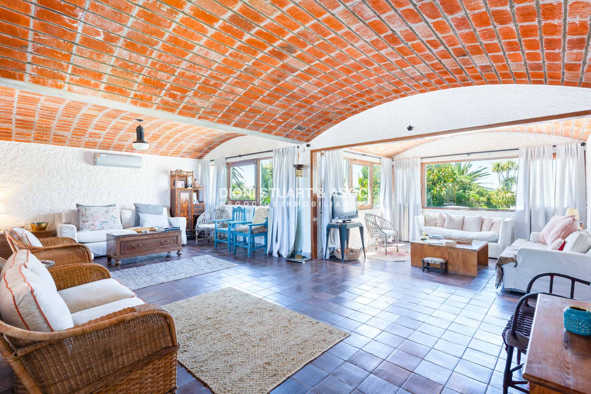 Casa ID.807 - CASA EN VENTA EN LA PENINSULA PUNTA DEL ESTE CON 4 DORMITORIOS