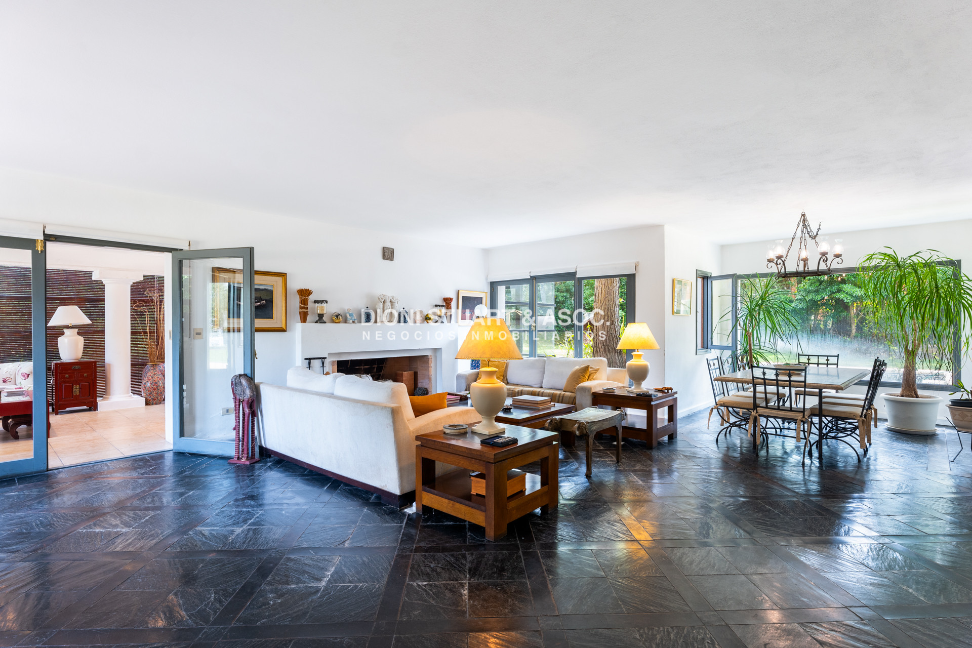 Casa ID.803 - CASA EN VENTA EN EL GOLF CON 8 DORMITORIOS EN SUTIE