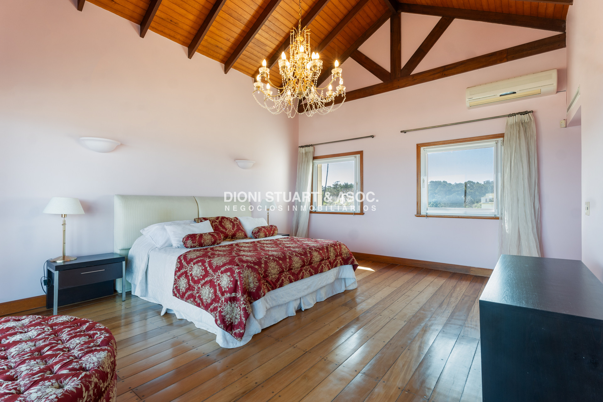 Casa ID.769 - Mansion En Primera Linea Playa Mansa