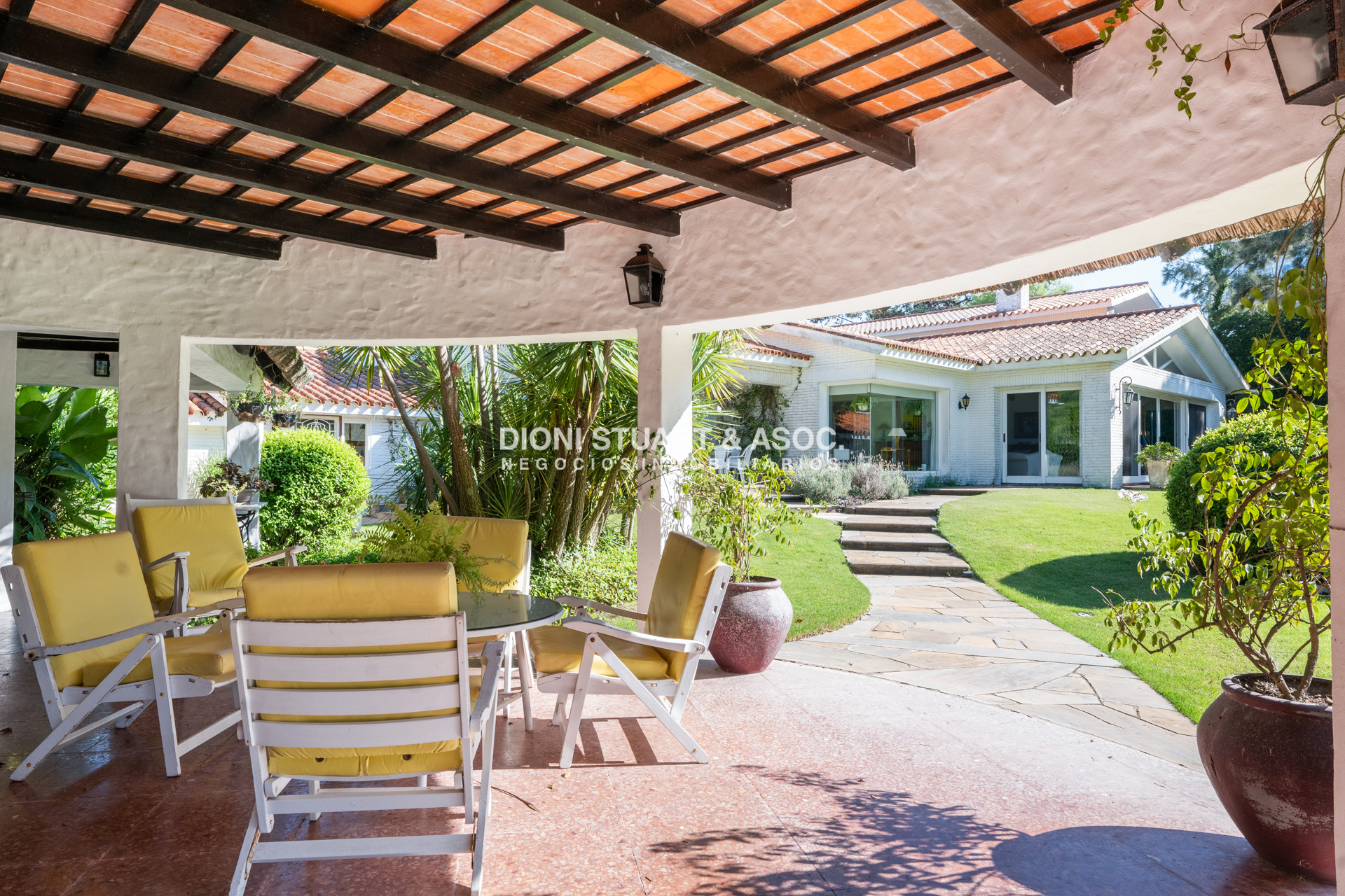 Casa ID.923 - IMPONENTE CASA EN PLAYA BRAVA - ELEGANCIA Y CONFORT