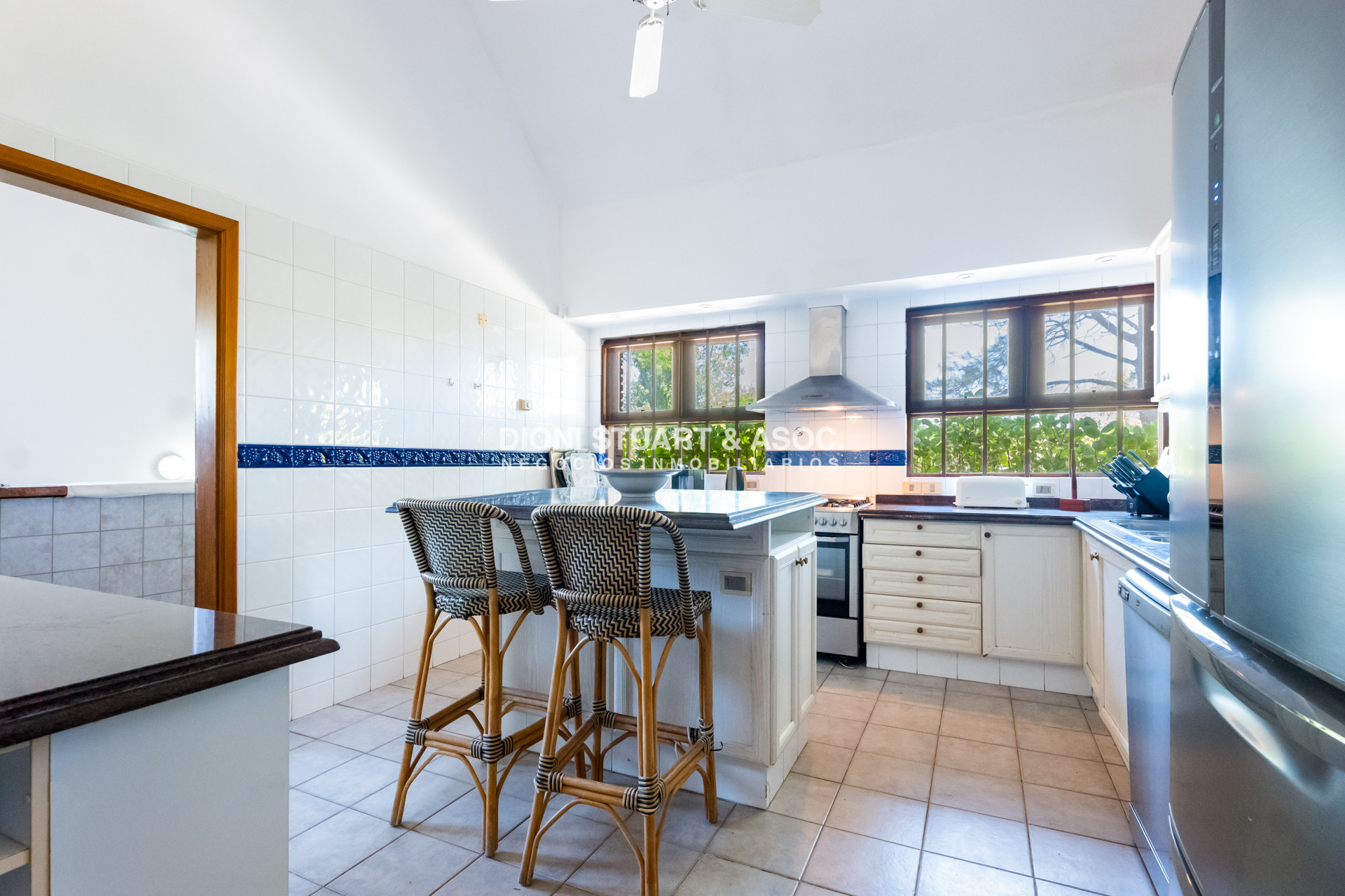 Casa ID.843 - CASA EN VENTA EN EL GOLF - INCREIBLE