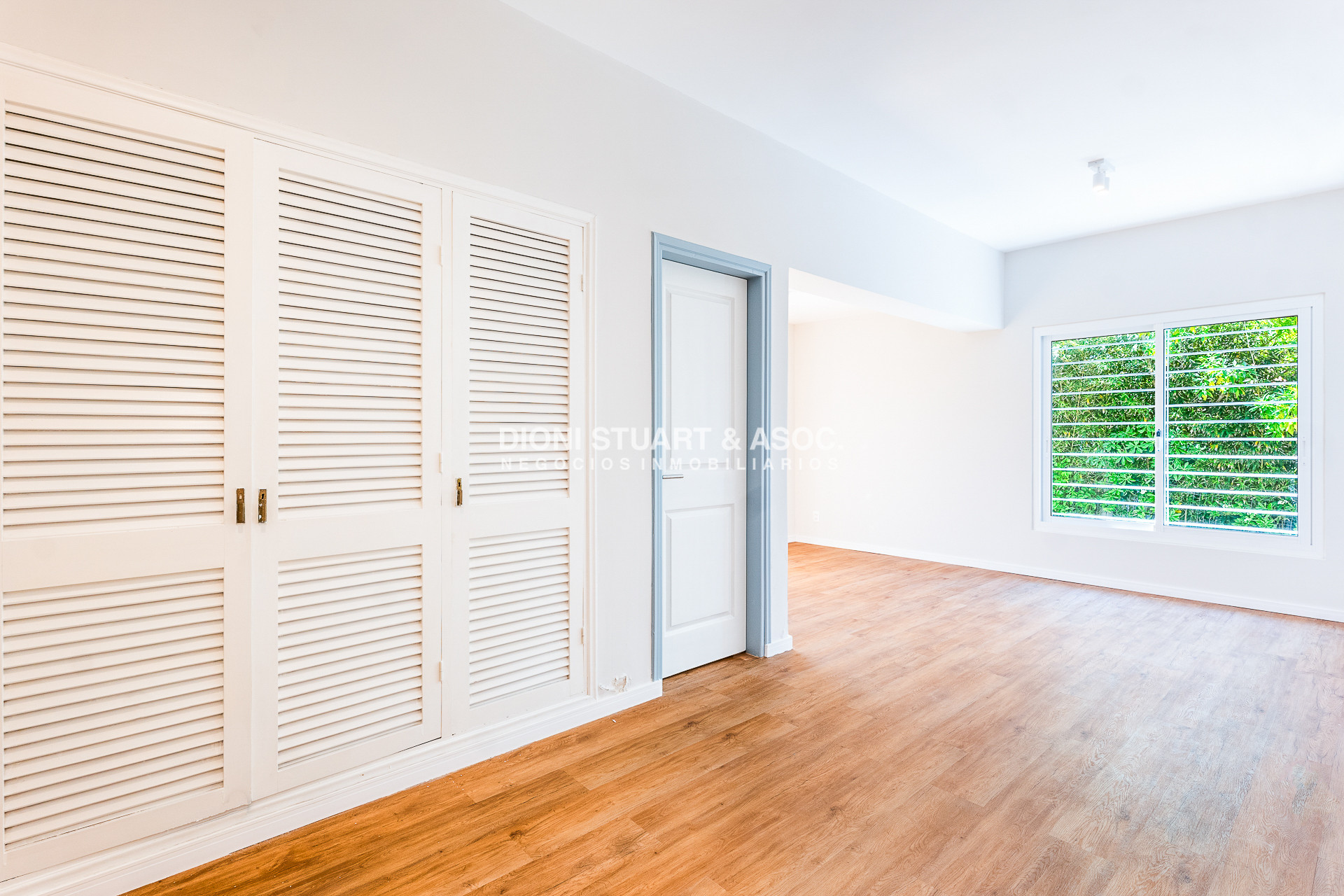 Casa ID.806 - Casa En La Peninsula - A estrenar - 6 Dormitorios