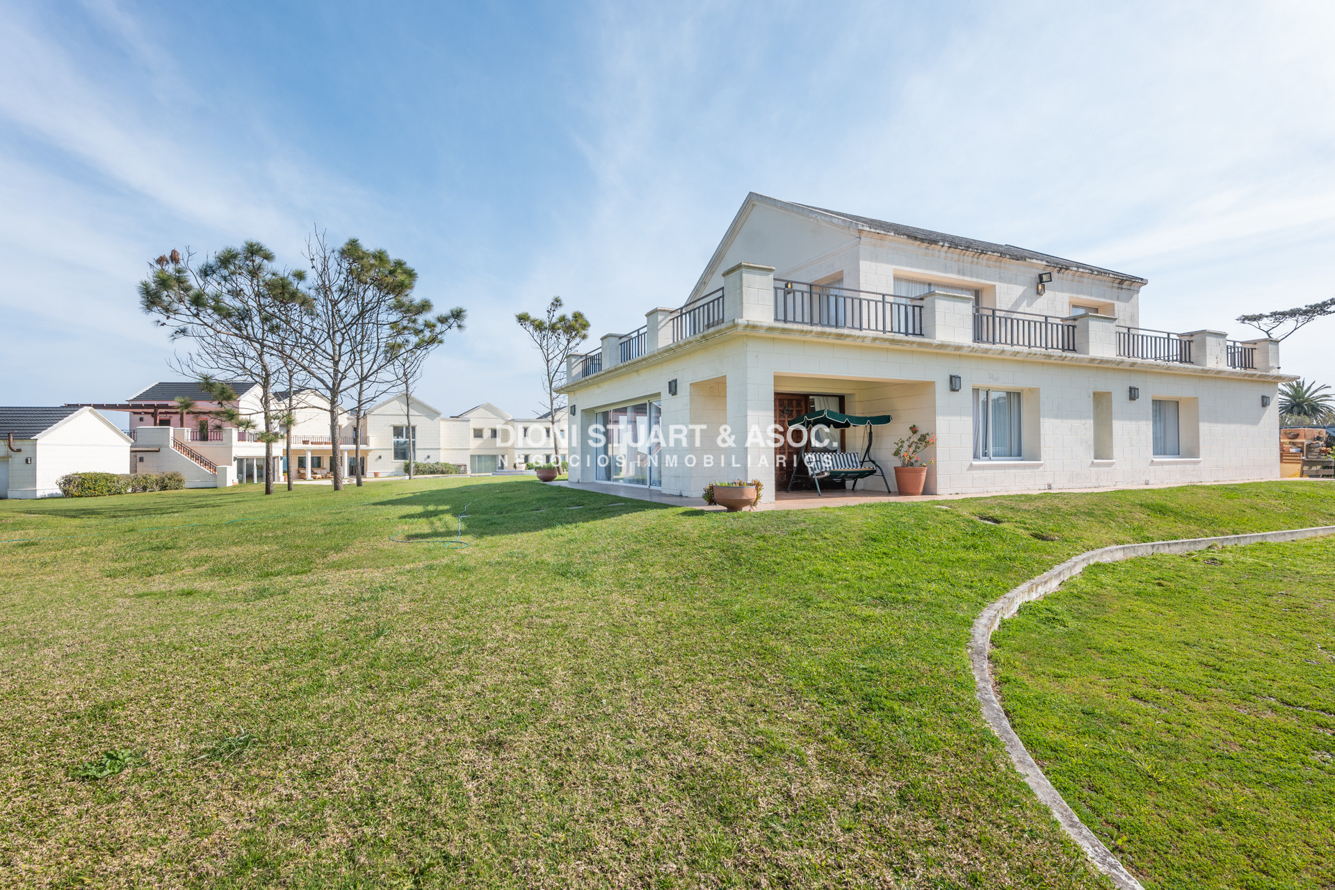 Casa ID.769 - Mansion En Primera Linea Playa Mansa