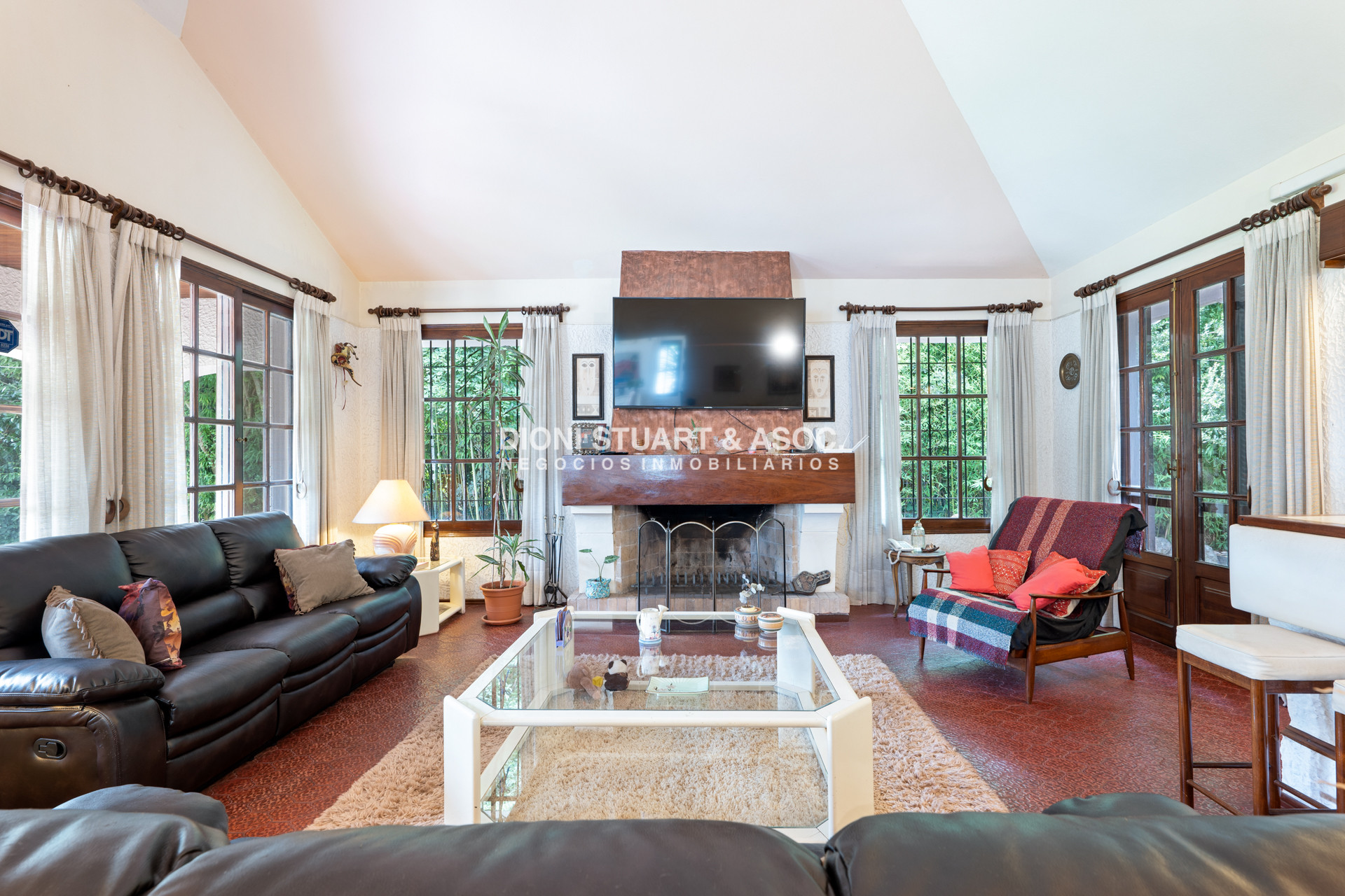 Casa ID.644 - OPORTUNIDAD - CASA EN ROOSEVELT - 5 DORMITORIOS Y 5 BAÑOS - PISCINA CLIMATIZADA