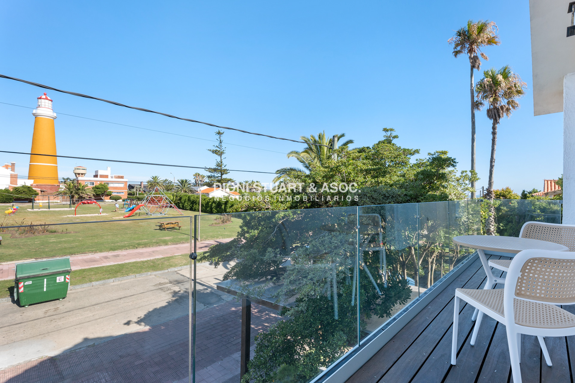 Casa ID.527 - CASA EN VENTA EN PUNTA DEL ESTE - 4 DORMITORIOS