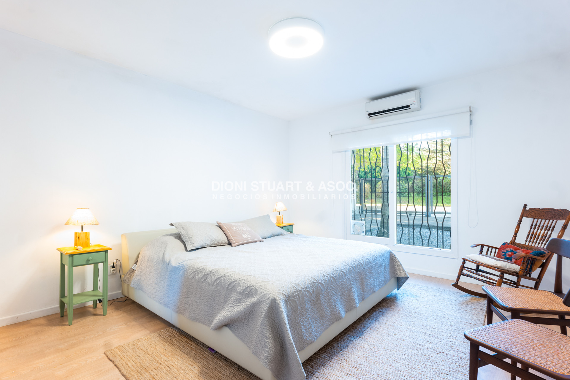 Casa ID.810 - CASA EN ALQUILER DE VERANO CON 4 DORMITORIOS CON PISCINA EN CANTEGRIL CERCA DE TODO 