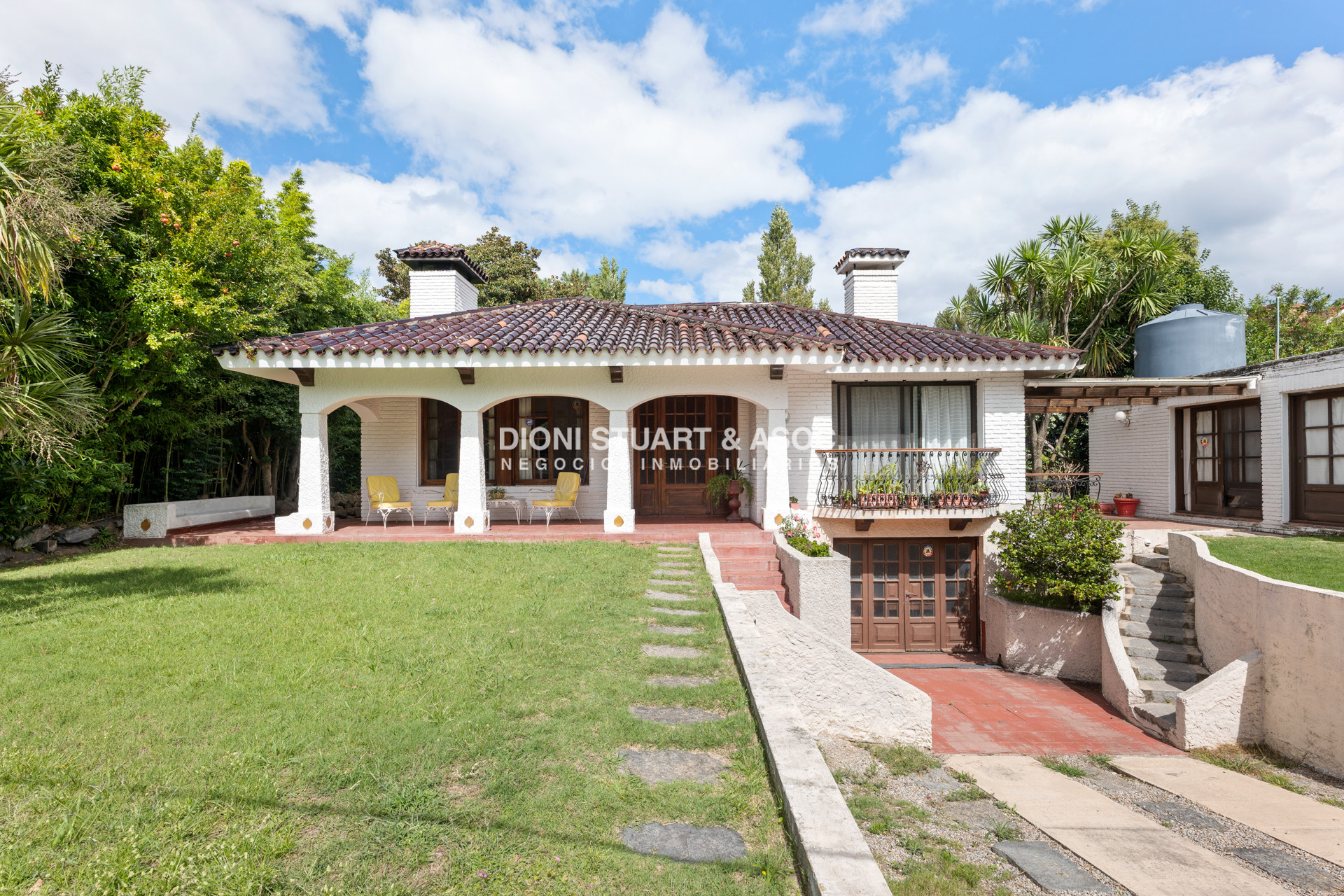 Casa ID.644 - OPORTUNIDAD - CASA EN ROOSEVELT - 5 DORMITORIOS Y 5 BAÑOS - PISCINA CLIMATIZADA