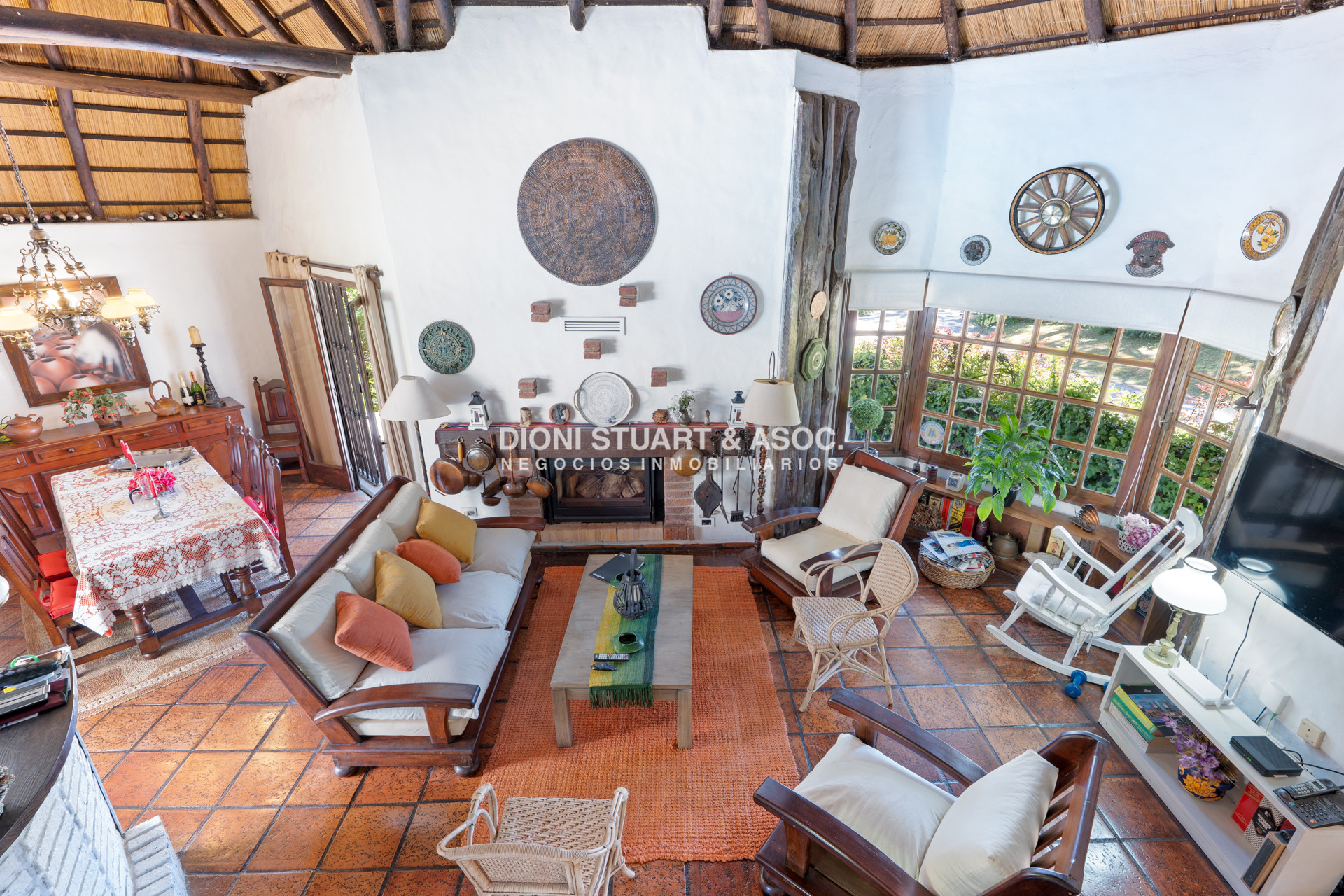 Casa ID.600 - Casa en Pinares - 5 Dorm - Arq. Margoniner