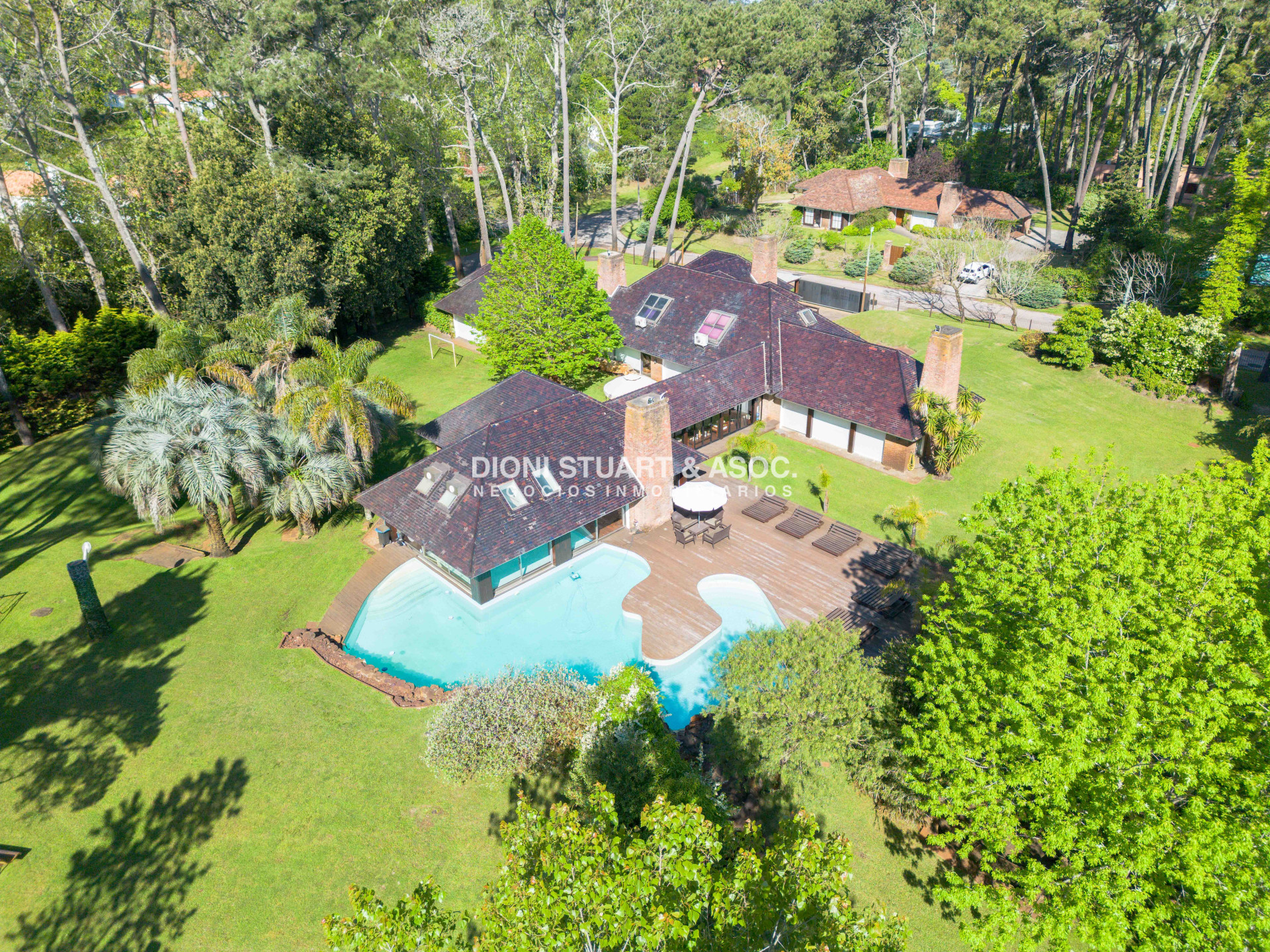 Casa ID.1141 - MANSIÓN EN LUGANO - CERCA DE TODO