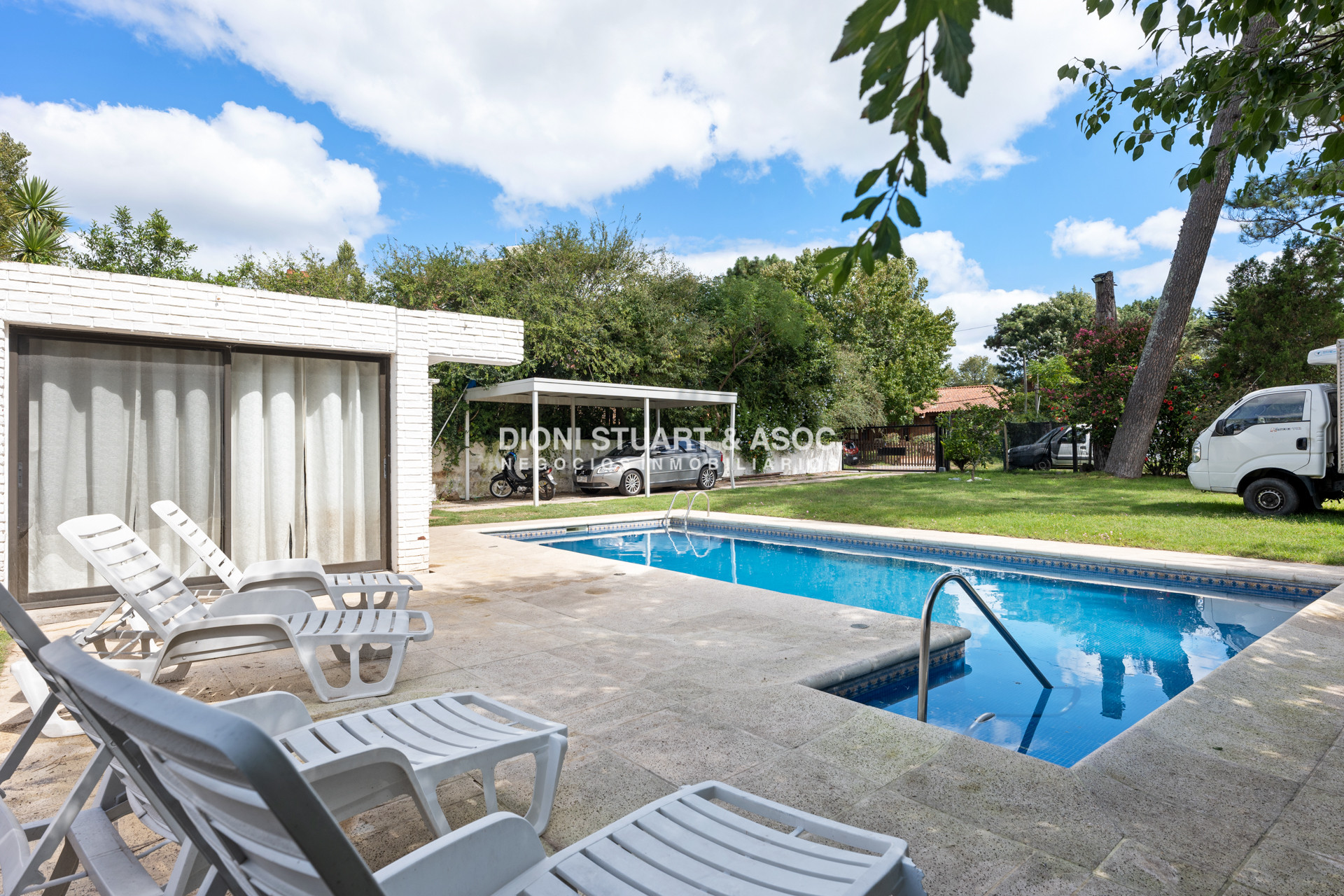 Casa ID.644 - OPORTUNIDAD - CASA EN ROOSEVELT - 5 DORMITORIOS Y 5 BAÑOS - PISCINA CLIMATIZADA