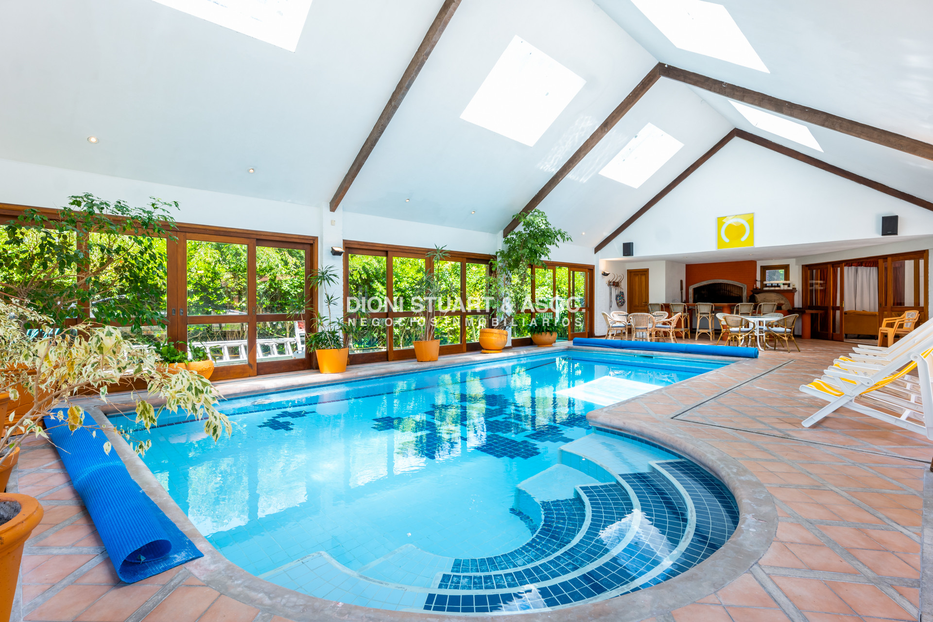 Casa ID.843 - CASA EN VENTA EN EL GOLF - INCREIBLE