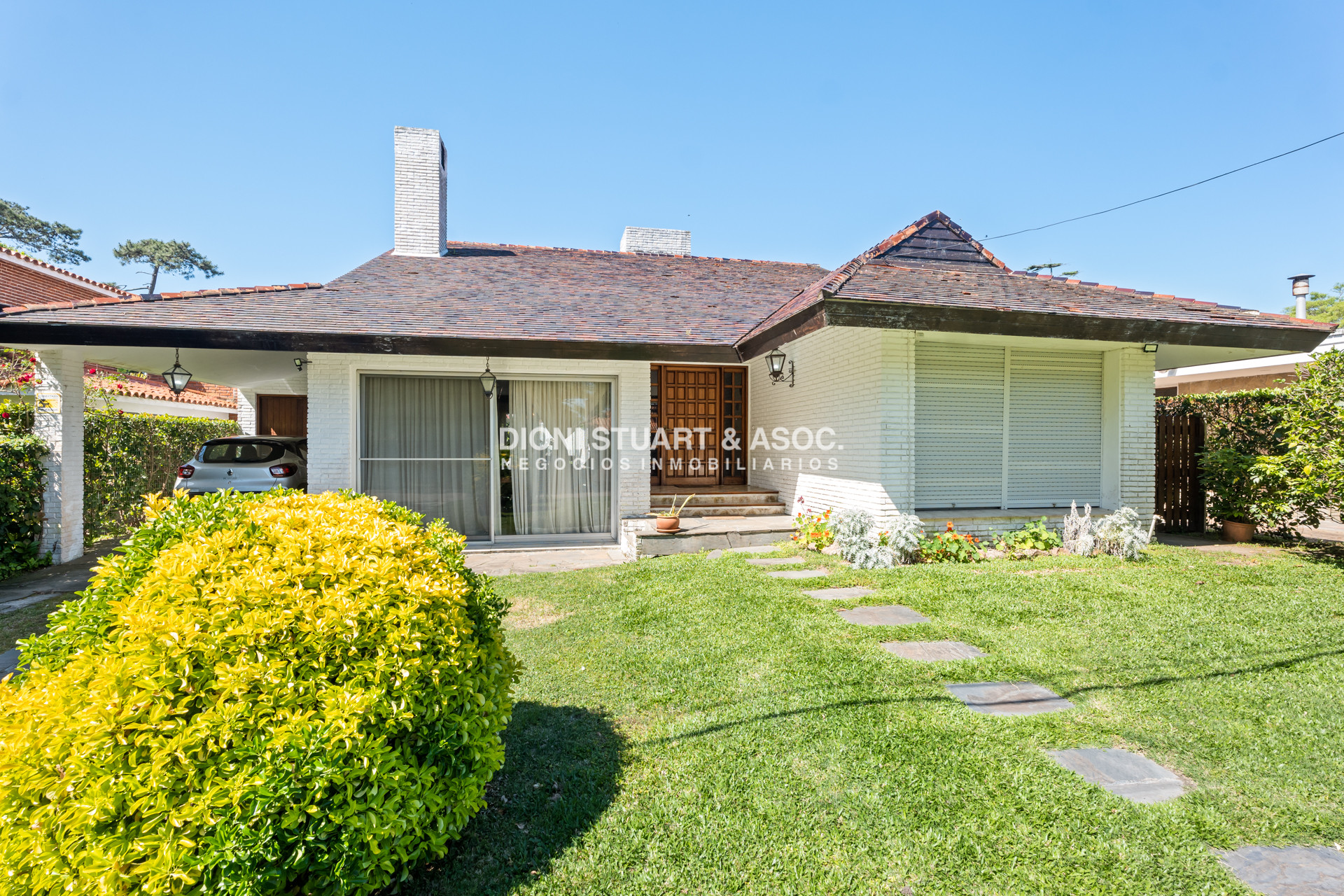 Casa ID.819 - CASA EN VENTA EN LA MANSA CERCA DEL MAR 3 DORMITORIOS + DEPENDENCIA
