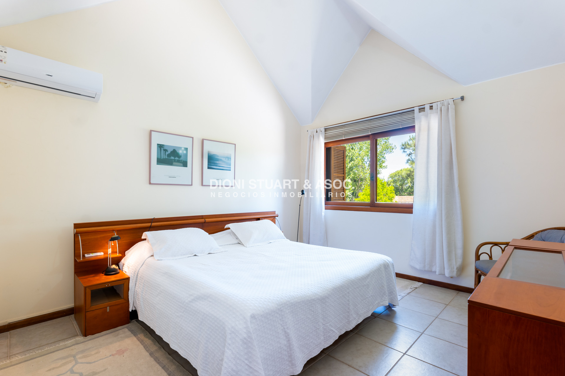 Casa ID.843 - CASA EN VENTA EN EL GOLF - INCREIBLE