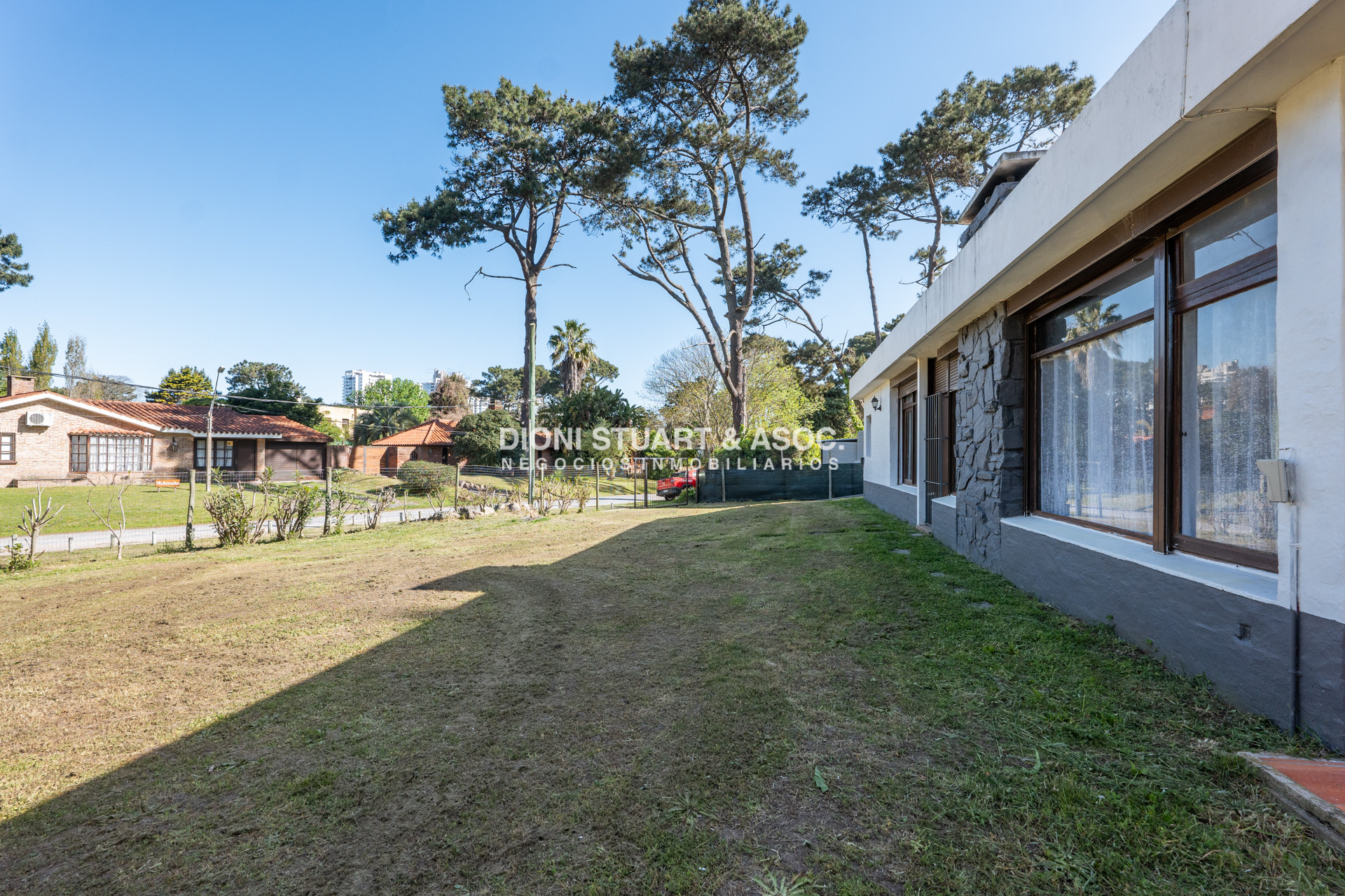 Casa ID.786 - OPORTUNIDAD CASA EN VENTA EN SAN RAFAEL DE 3 DORMITORIOS CERCA DEL MAR