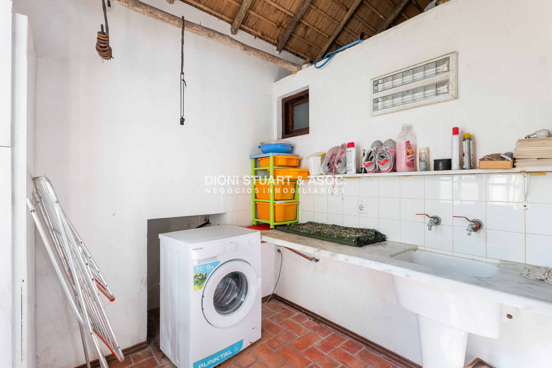 Casa ID.725 - Casa En Venta -  San Rafael - 3 Dormitorios y Dependencia