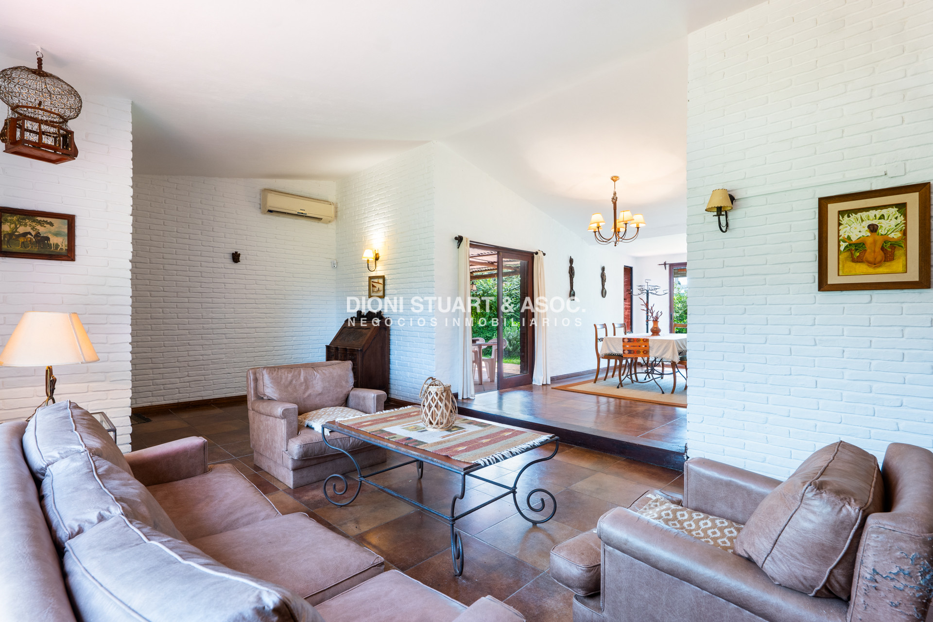 Casa ID.434 - Casa En Pinares en Oportunidad - 4 Dormitorios - Reciclada