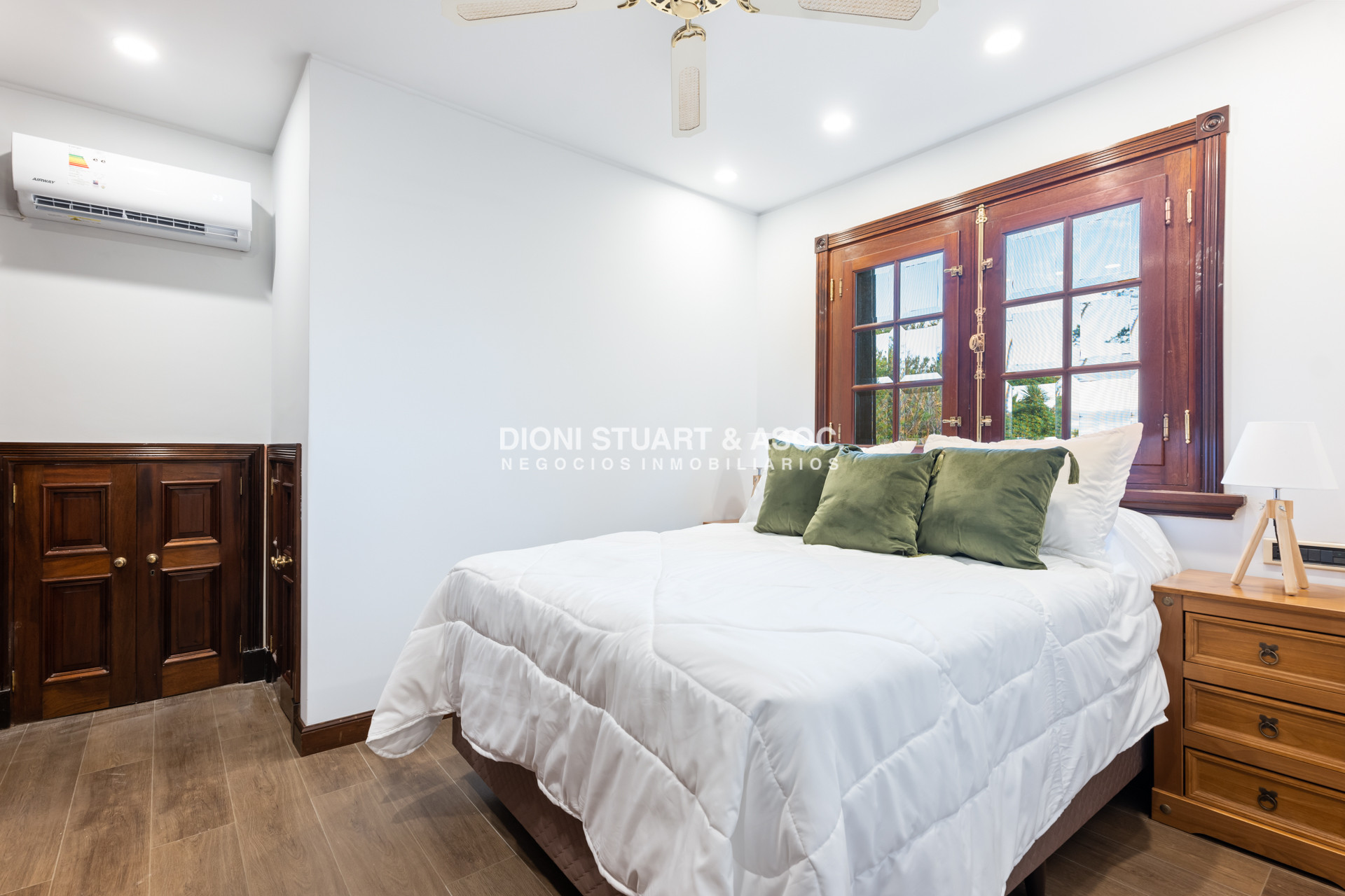 Casa ID.879 - MANSION FRENTE AL MAR - PLAYA MANSA