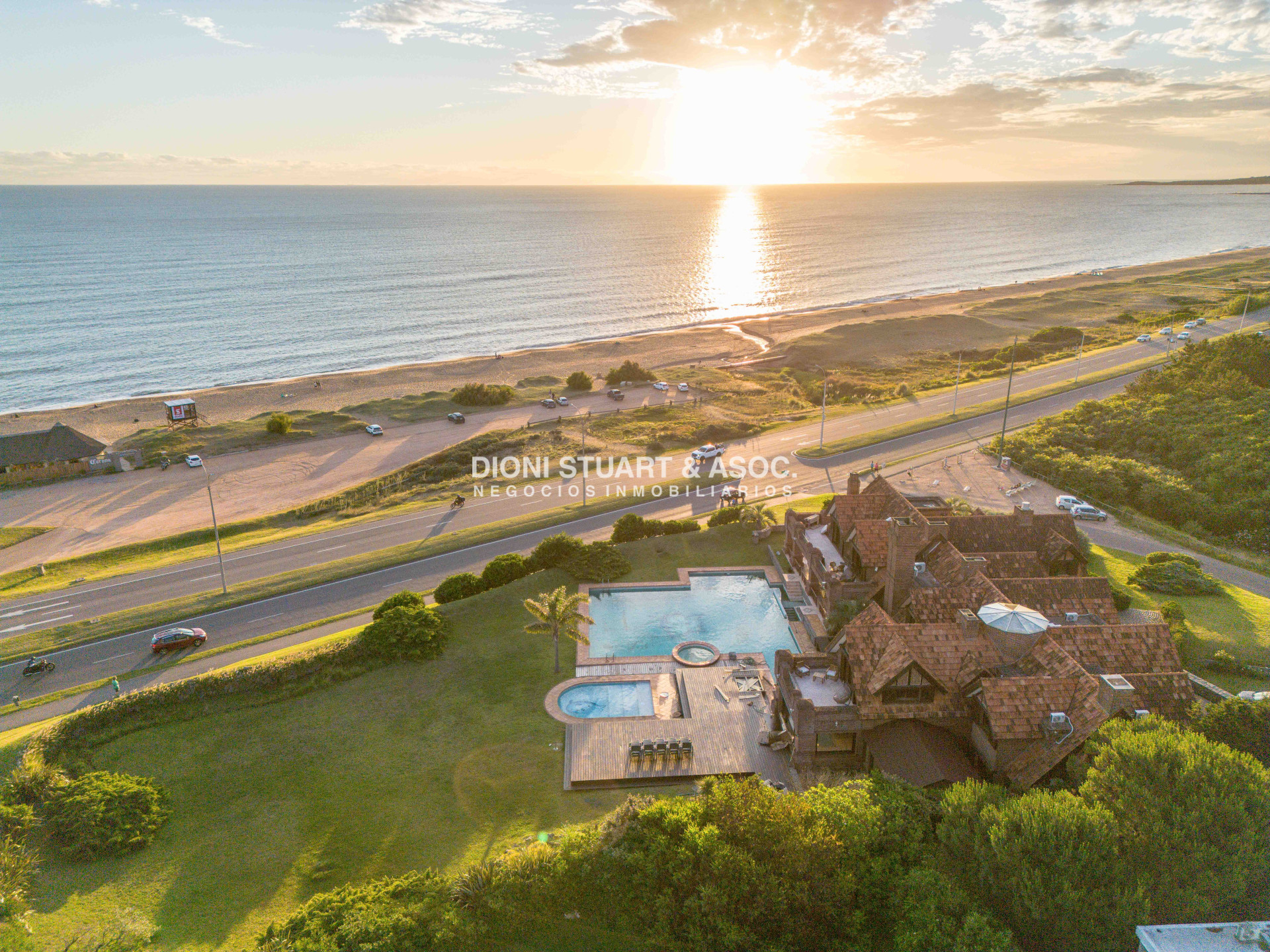 Casa ID.879 - MANSION FRENTE AL MAR - PLAYA MANSA
