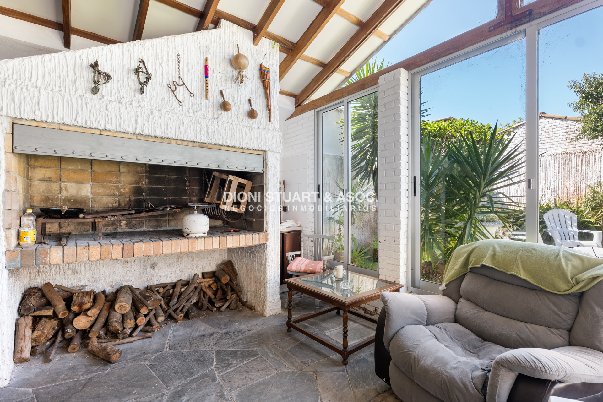 Casa ID.819 - CASA EN VENTA EN LA MANSA CERCA DEL MAR 3 DORMITORIOS + DEPENDENCIA