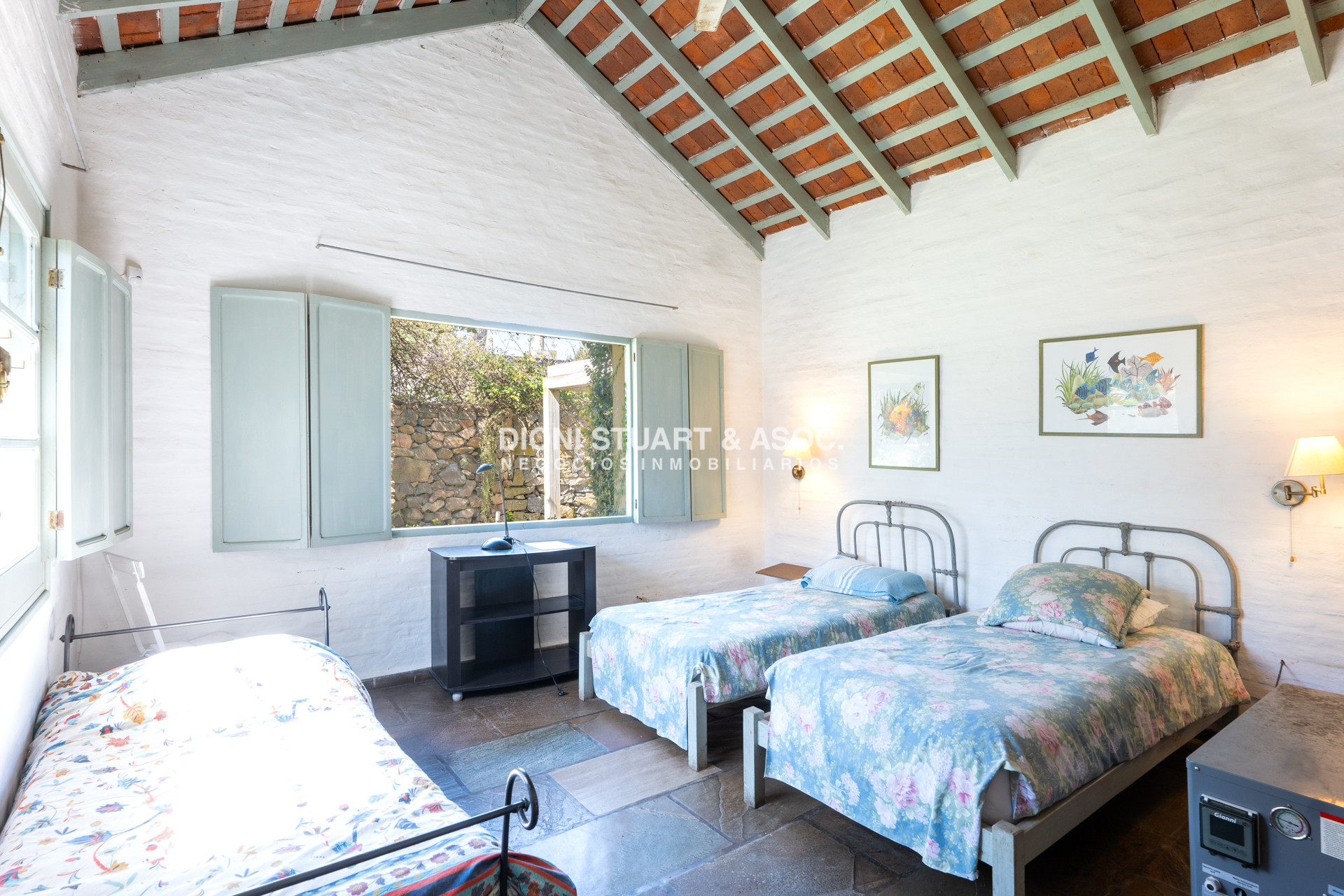 Casa ID.765 - ALQUILER DE TEMPORADA CASA EN LA BARRA CON 4 DORMITORIOS Y PISCINA MUY CERCA DEL MAR