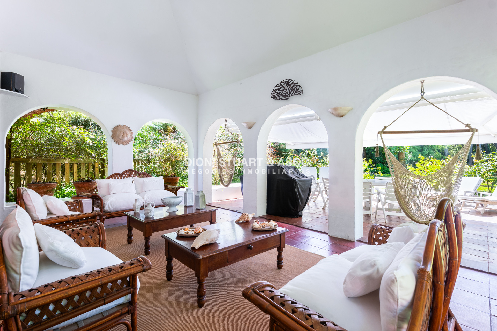 Casa ID.889 - CASA EN VENTA IMPONENTE EN EL GOLF - SAN RAFAEL - 6 DORMITORIOS