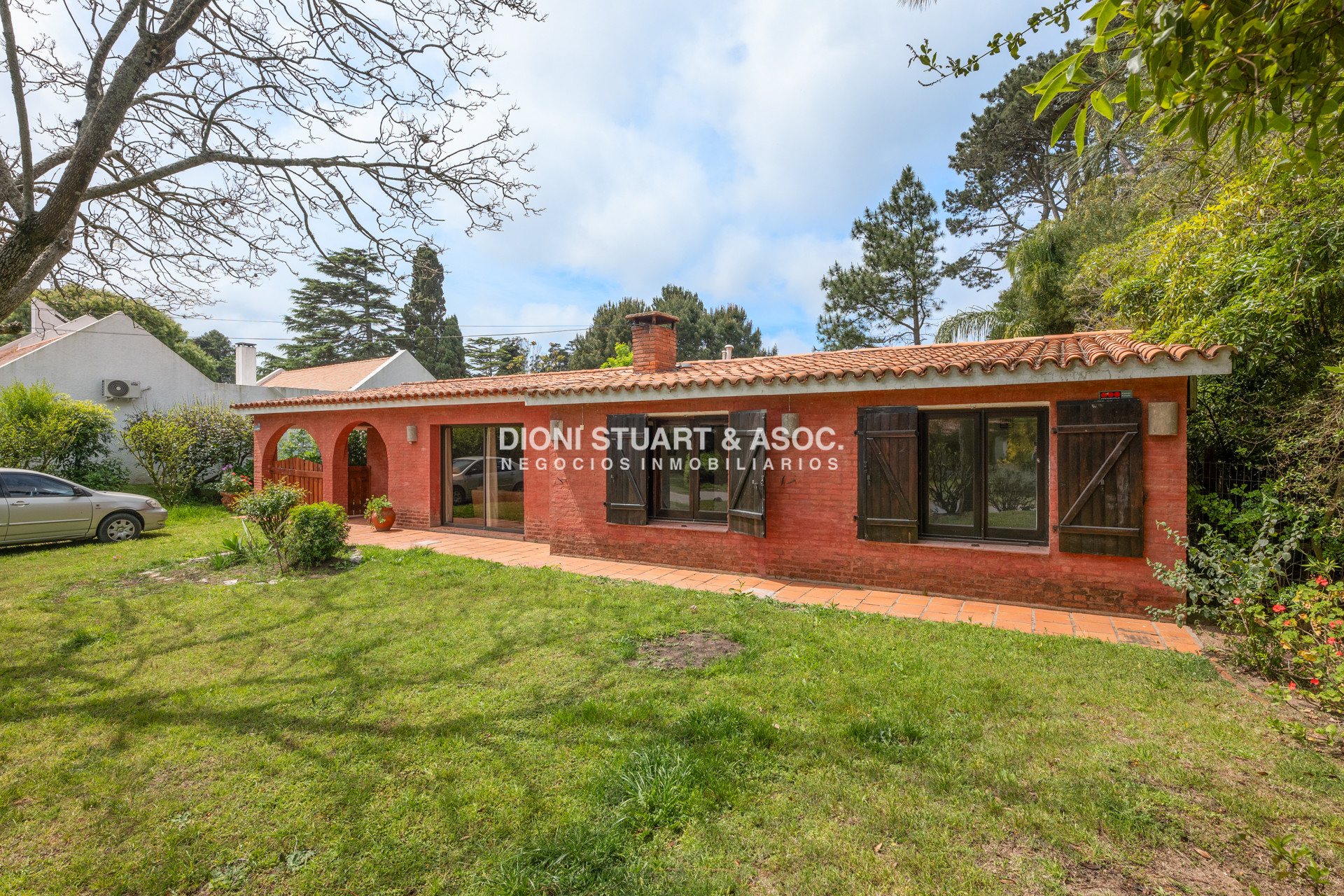 Casa ID.434 - Casa En Pinares en Oportunidad - 4 Dormitorios - Reciclada