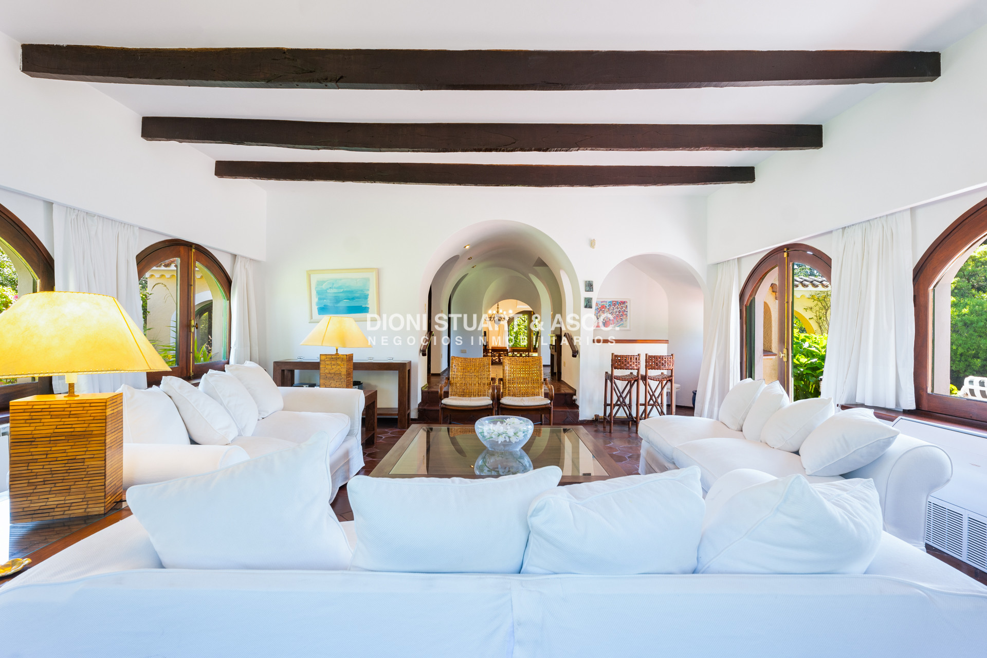 Casa ID.906 - CASA EN ALQUILER ANUAL SAN RAFAEL - EL GOLF - 3 DORMITORIOS EN SUITE + DEP. - PISCINA
