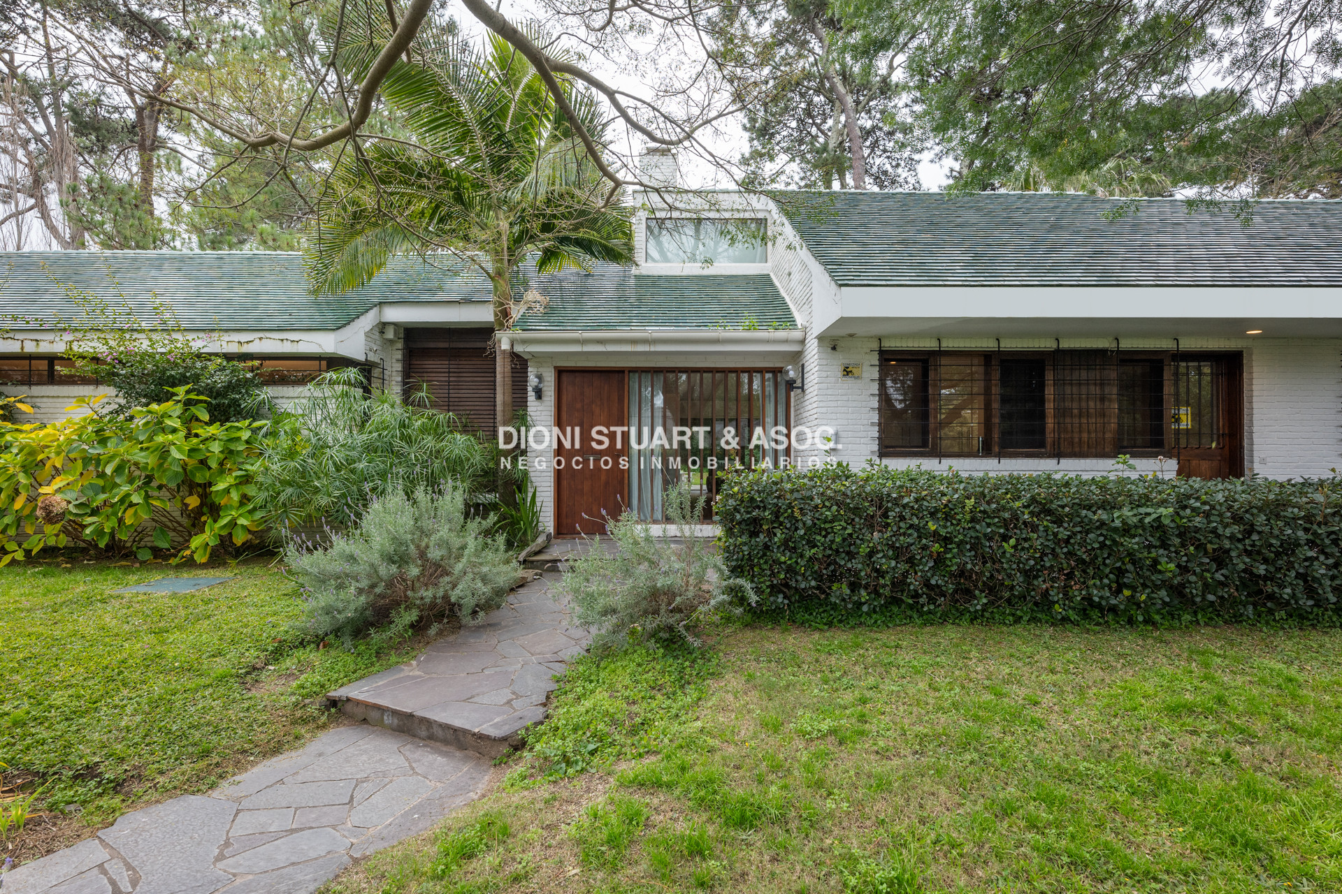 Casa ID.1015 - MANSION EN BEVERLY HILLS RECICLADA 