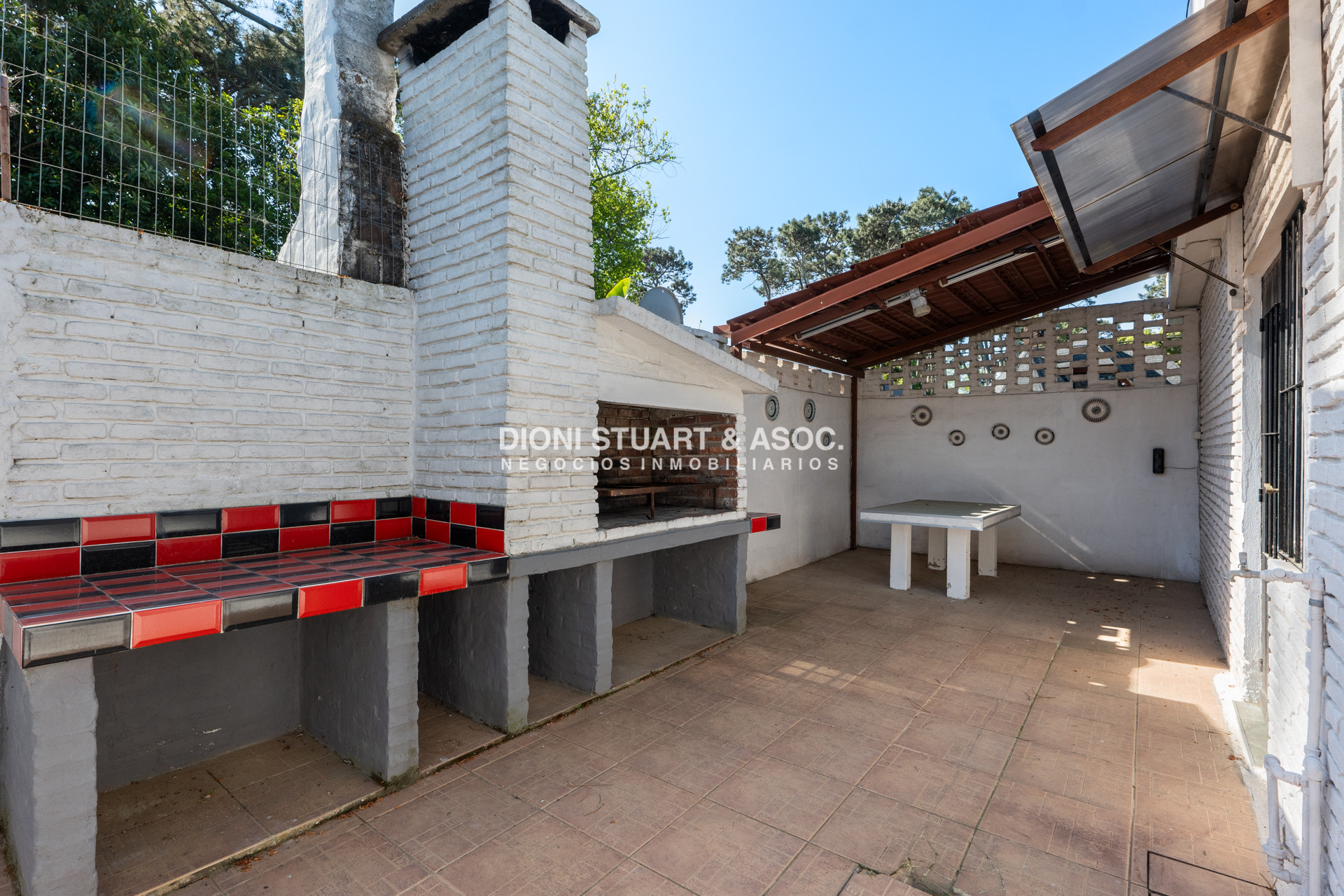 Casa ID.786 - OPORTUNIDAD CASA EN VENTA EN SAN RAFAEL DE 3 DORMITORIOS CERCA DEL MAR