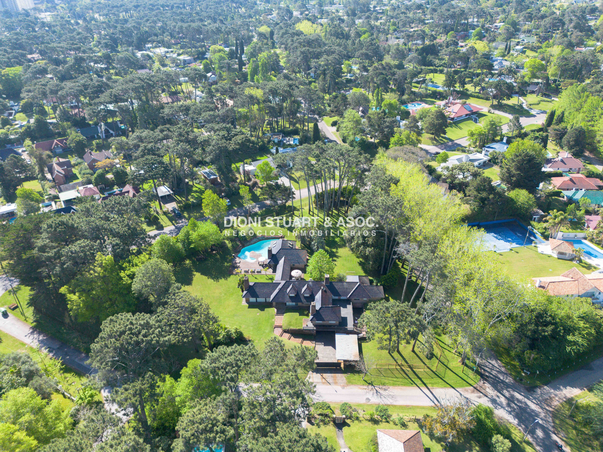 Casa ID.1141 - MANSIÓN EN LUGANO - CERCA DE TODO