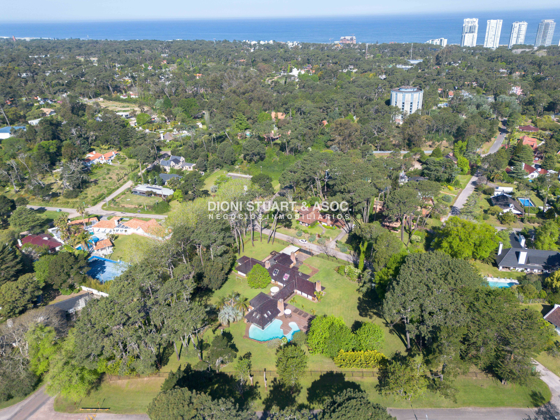 Casa ID.1141 - MANSIÓN EN LUGANO - CERCA DE TODO