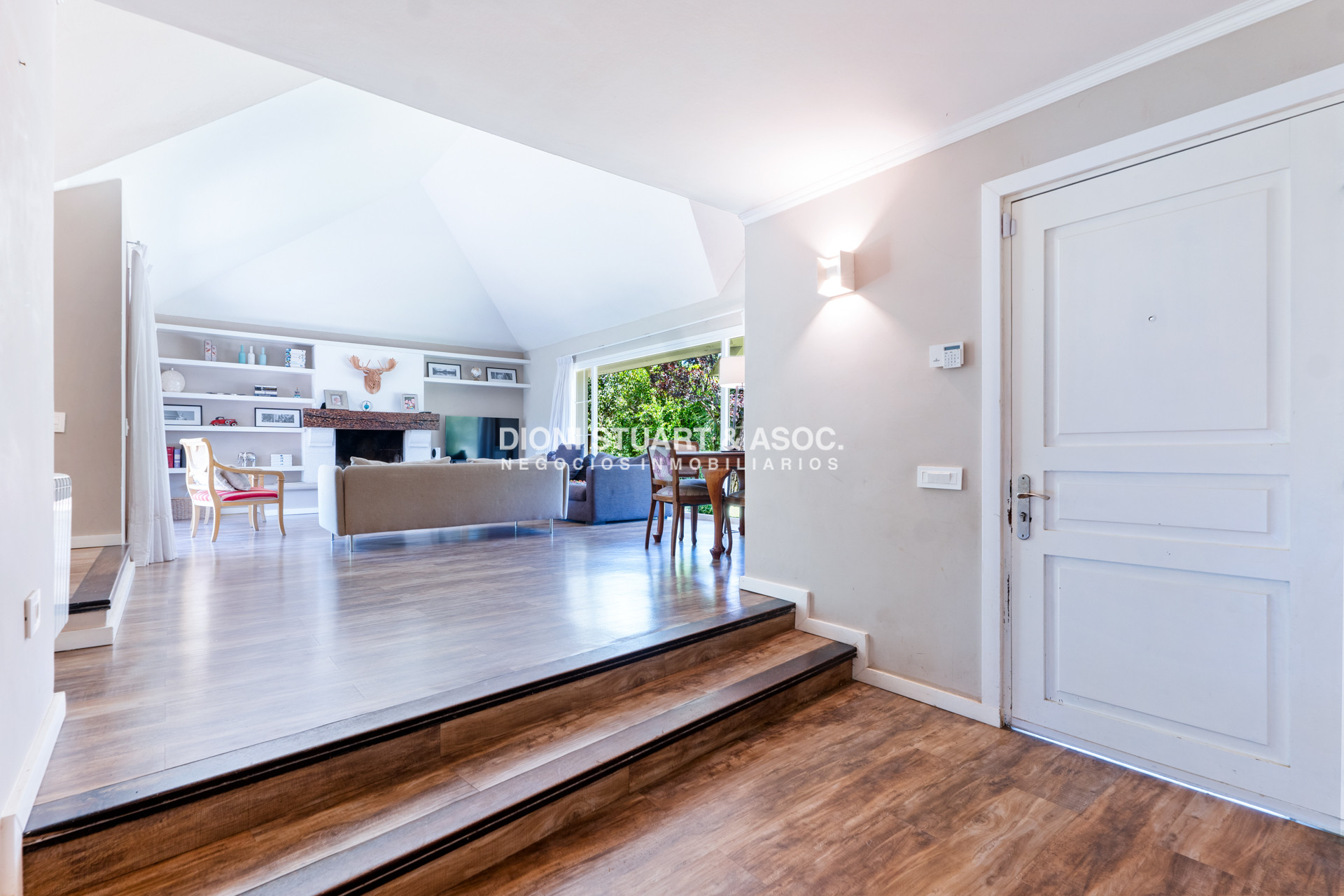 Casa ID.863 - Casa en La Mansa en Venta - 3 Dorm - Piscina