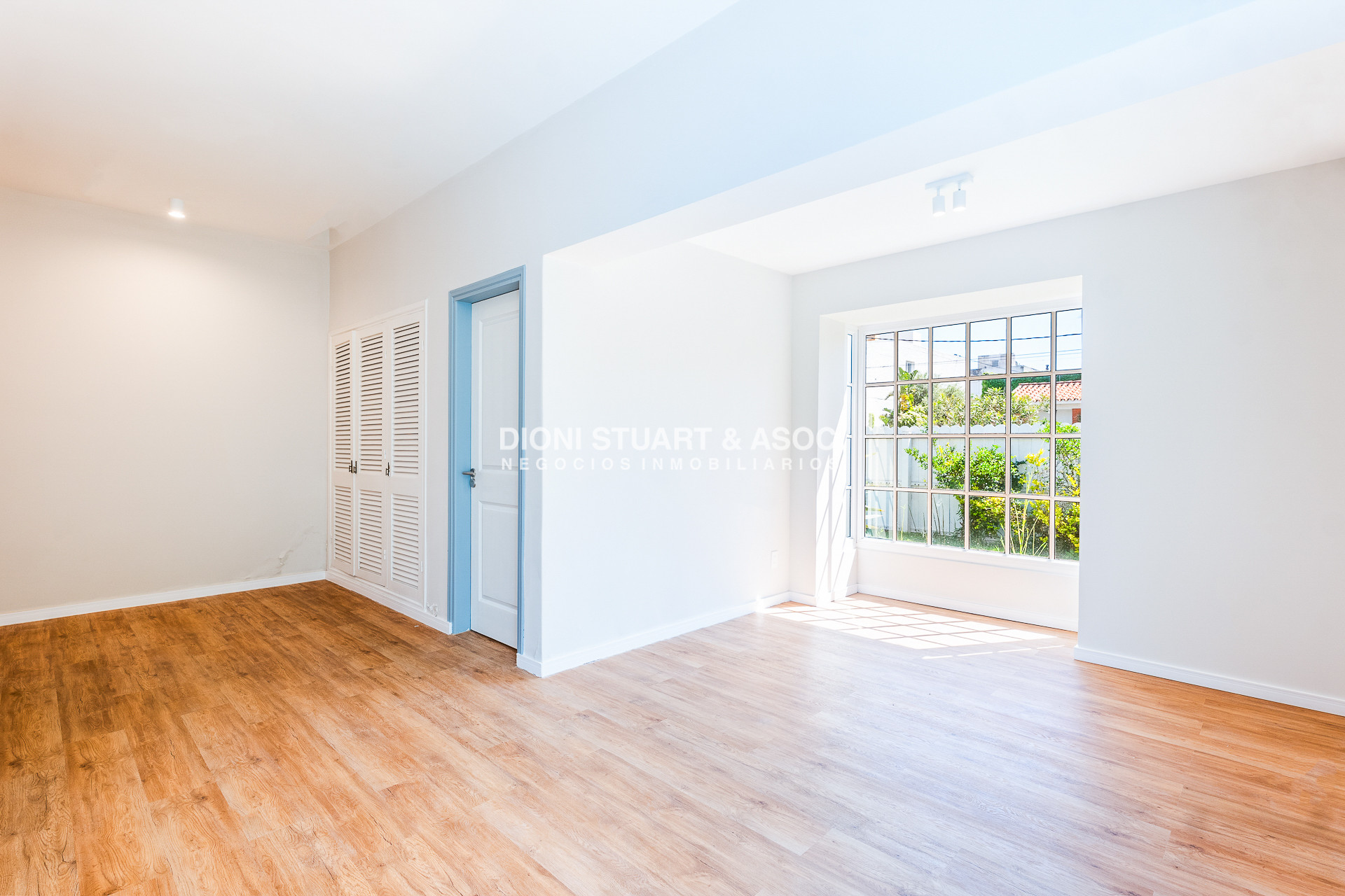 Casa ID.806 - Casa En La Peninsula - A estrenar - 6 Dormitorios