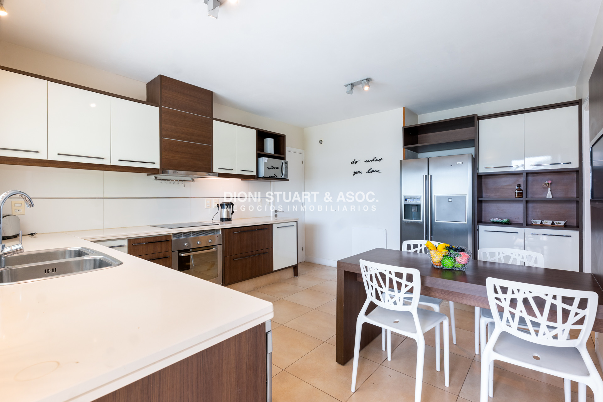 Casa ID.809 - Casa en Boluevard Park - 5 Dormitorios