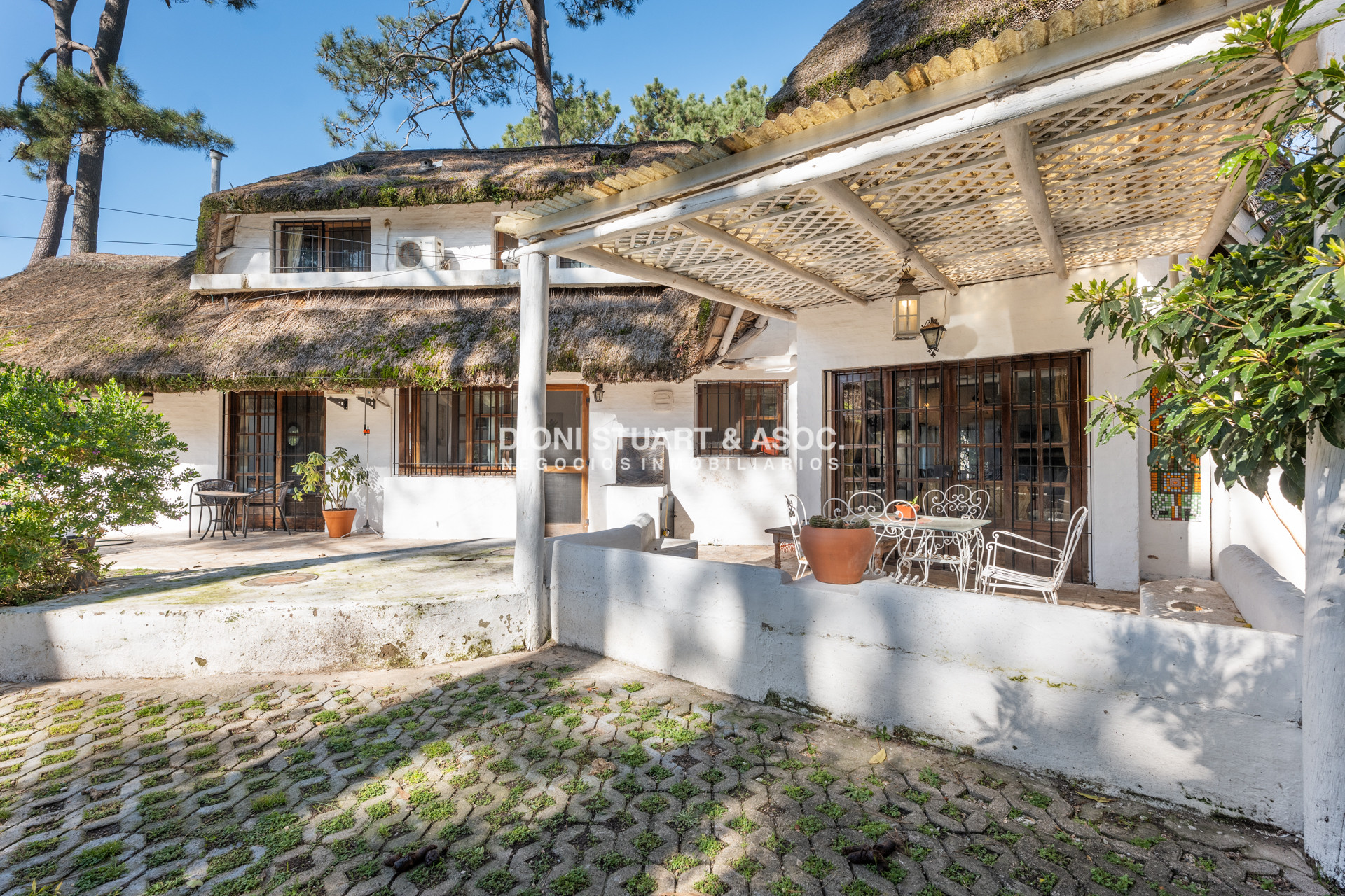 Casa ID.725 - Casa En Venta -  San Rafael - 3 Dormitorios y Dependencia