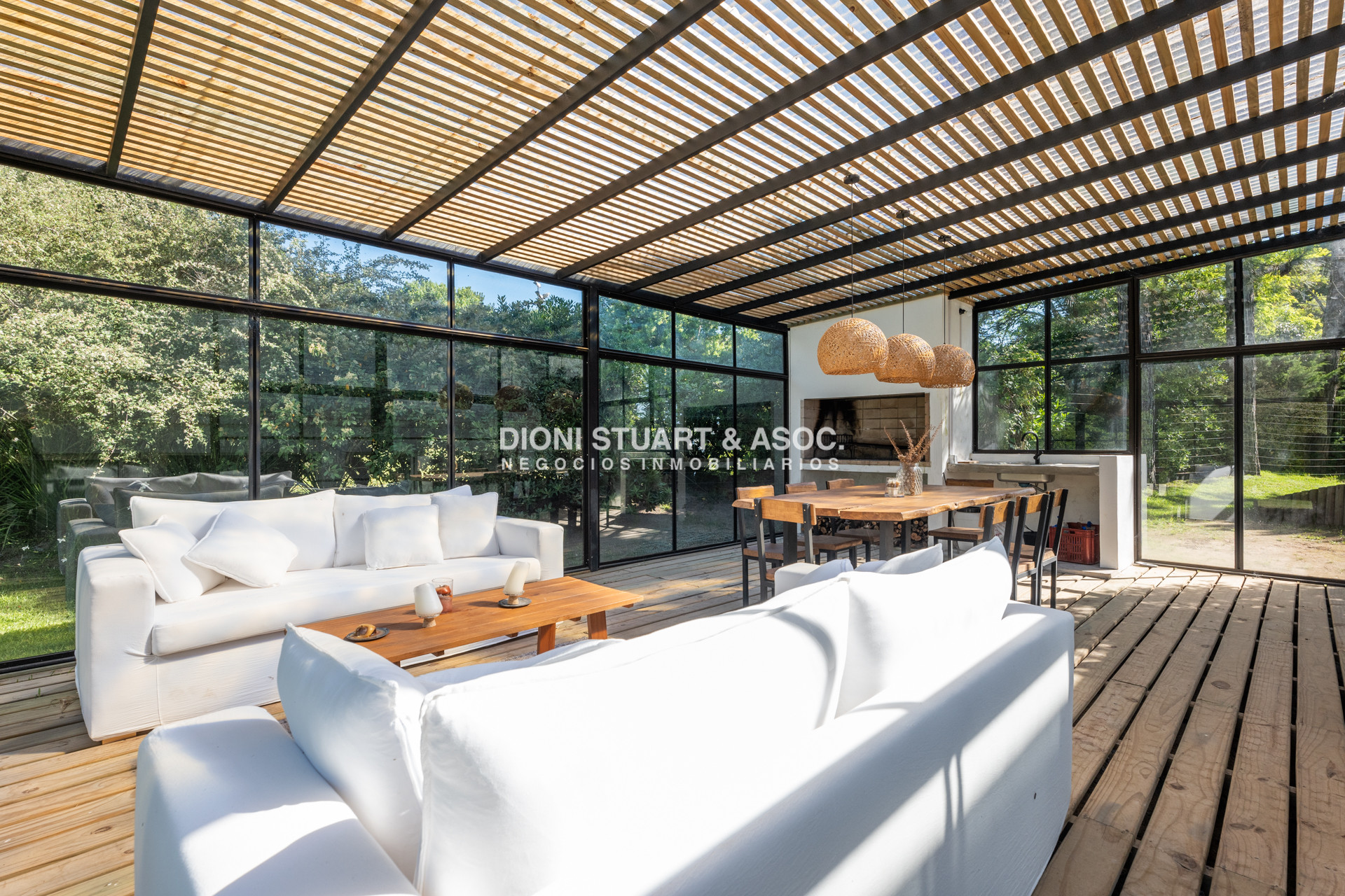 Casa ID.857 - CASA EN VENTA EN EL GOLF DE 4 DORMITORIOS Y DEP. - VISTA DIRECTA AL GOLF