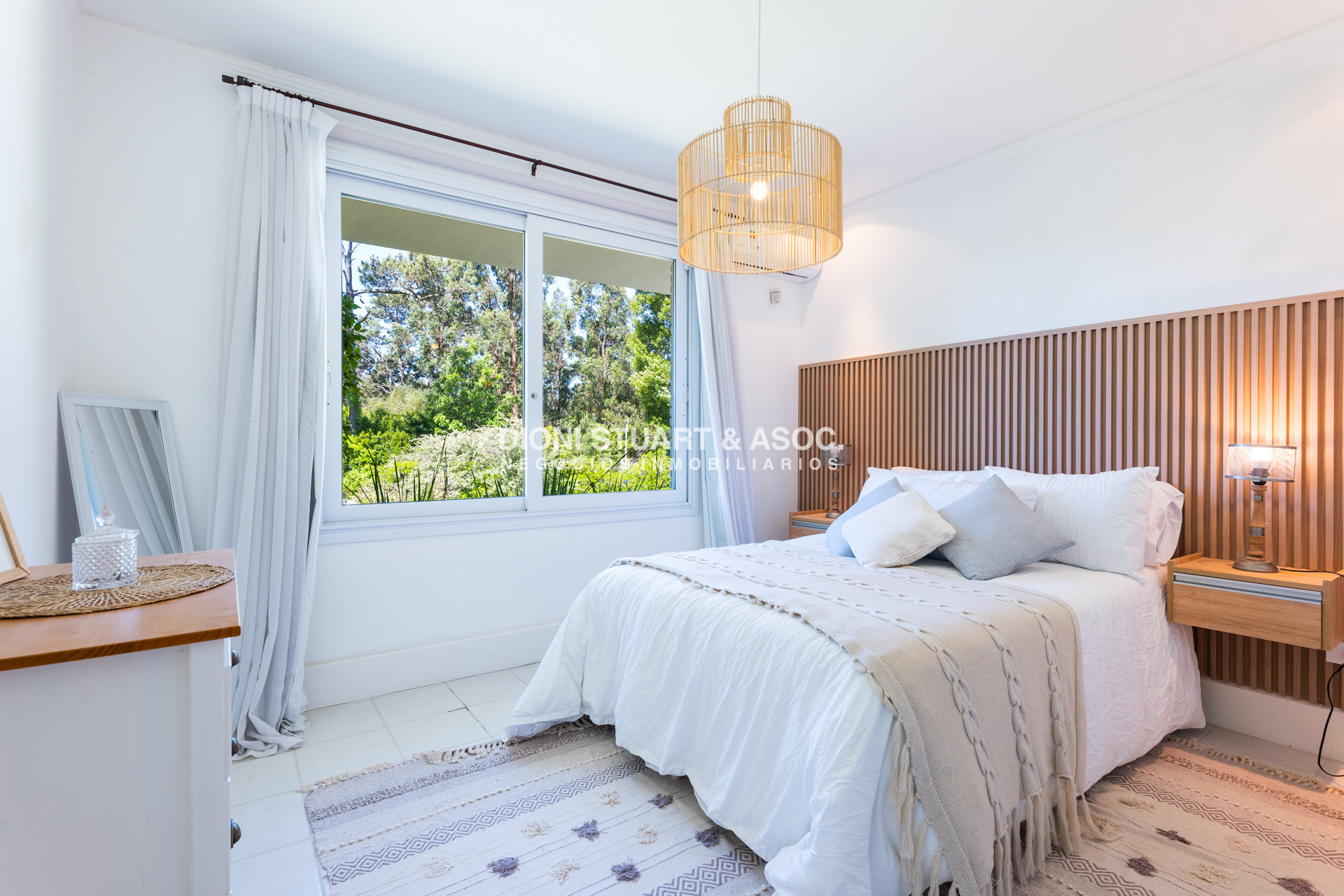 Casa ID.857 - CASA EN VENTA EN EL GOLF DE 4 DORMITORIOS Y DEP. - VISTA DIRECTA AL GOLF