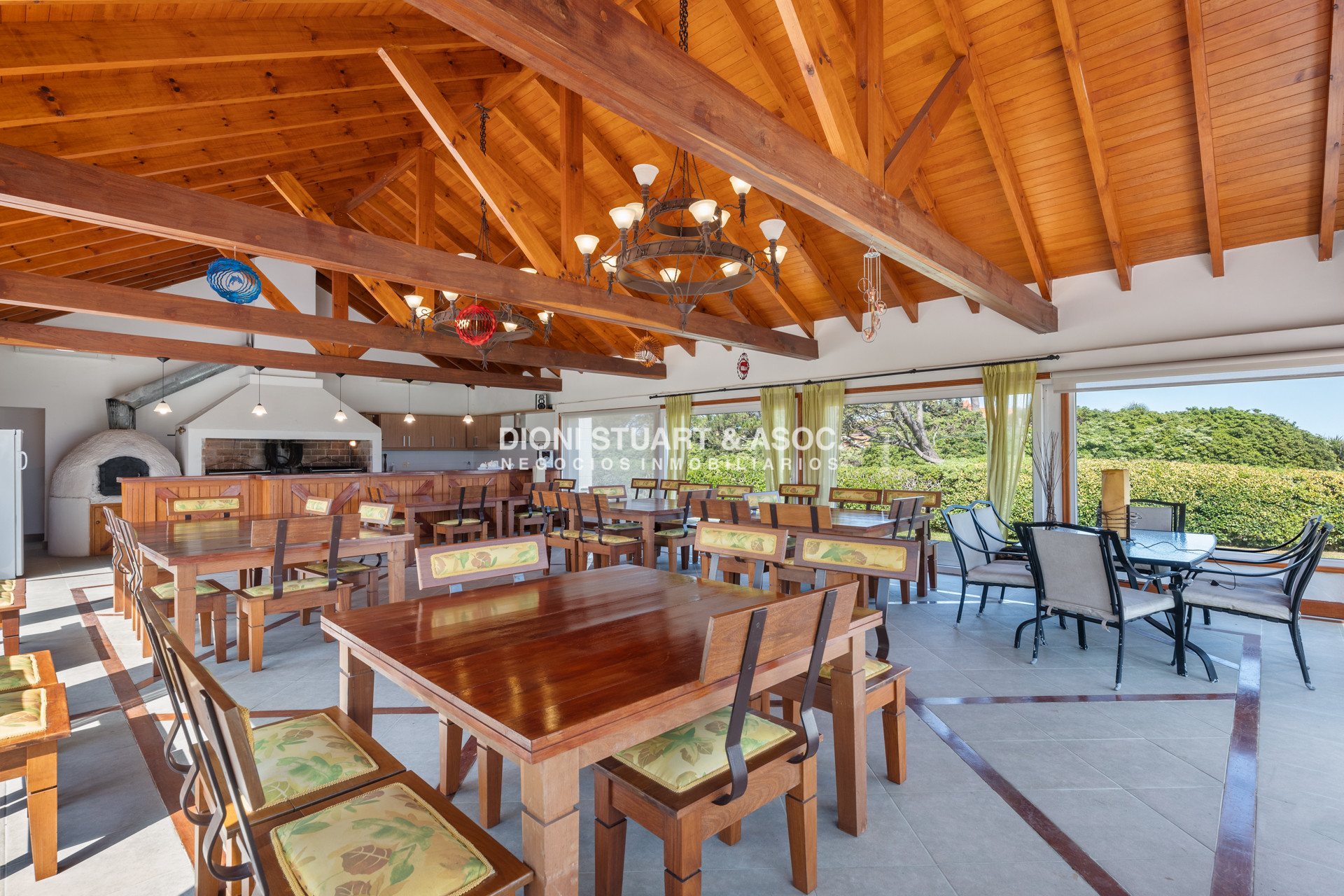 Casa ID.769 - Mansion En Primera Linea Playa Mansa