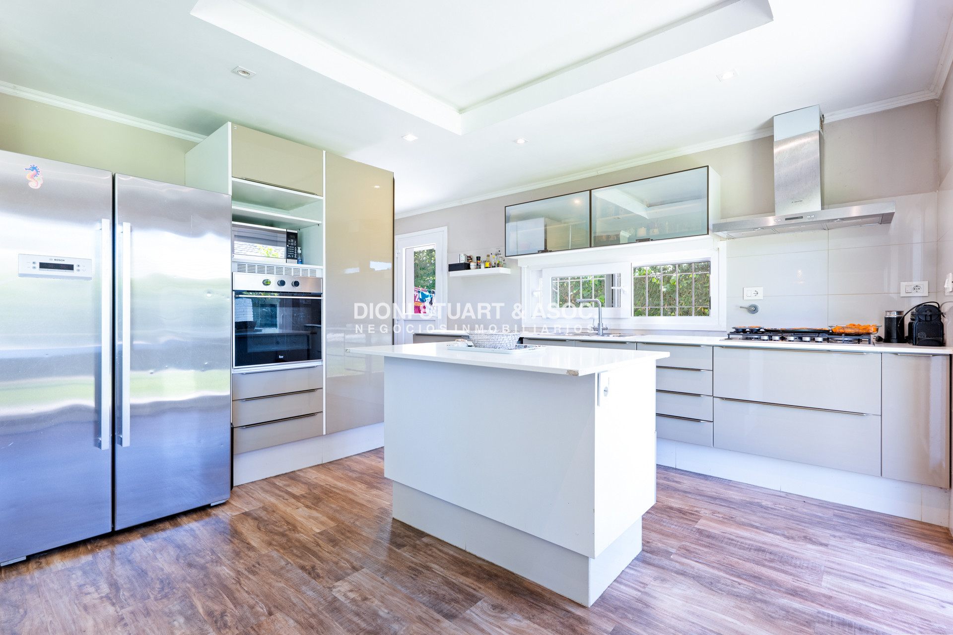 Casa ID.863 - Casa en La Mansa en Venta - 3 Dorm - Piscina