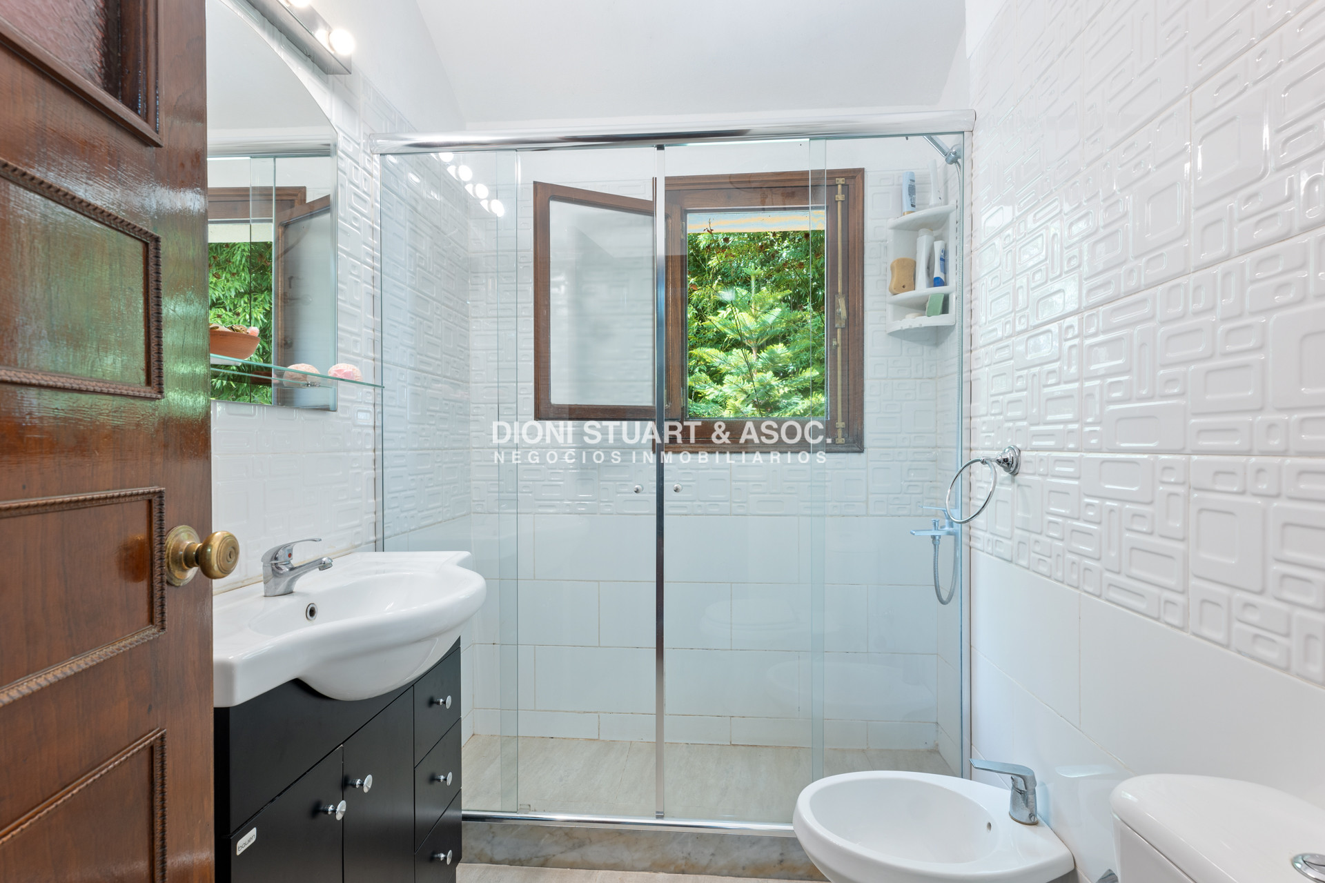 Casa ID.644 - OPORTUNIDAD - CASA EN ROOSEVELT - 5 DORMITORIOS Y 5 BAÑOS - PISCINA CLIMATIZADA