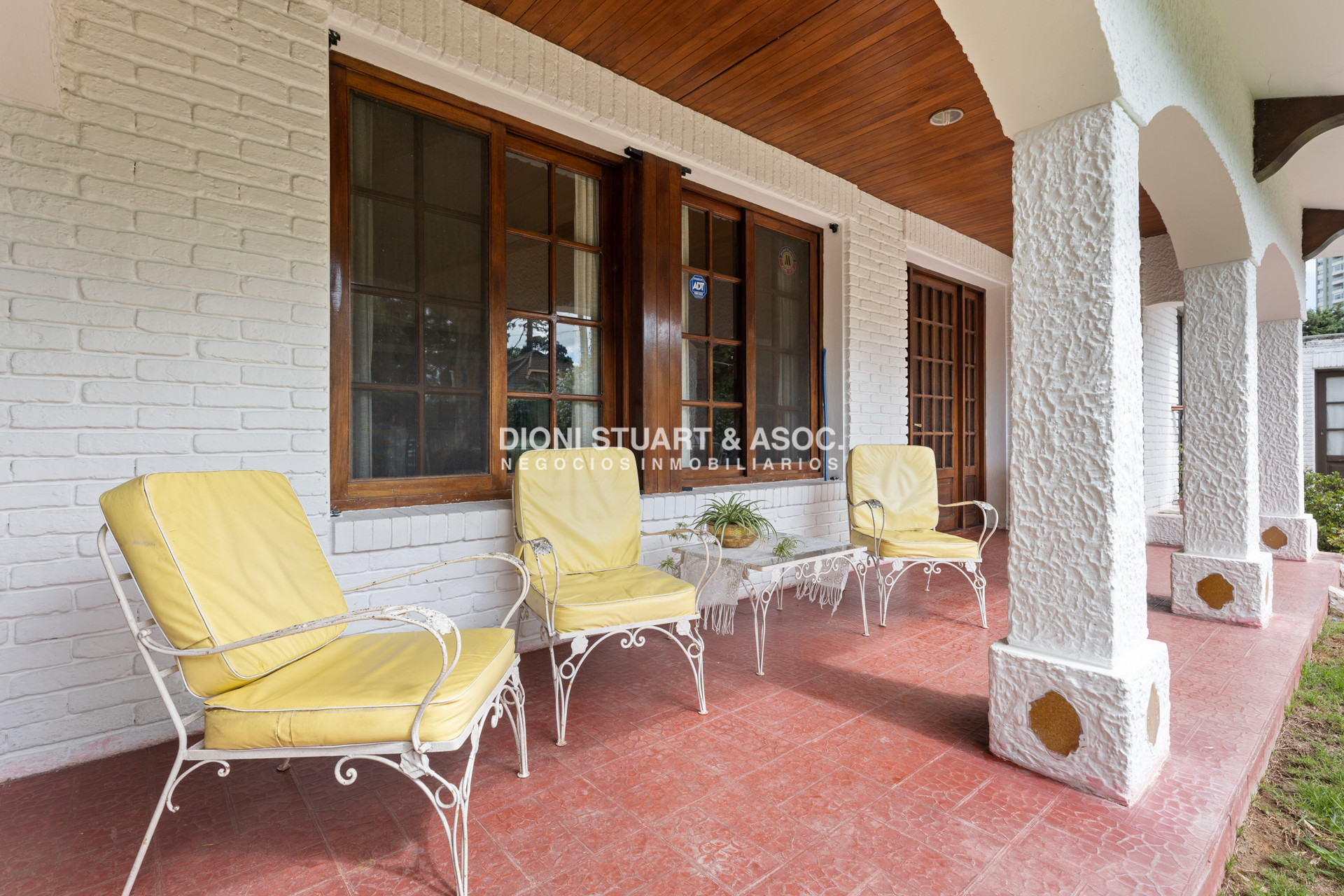 Casa ID.644 - OPORTUNIDAD - CASA EN ROOSEVELT - 5 DORMITORIOS Y 5 BAÑOS - PISCINA CLIMATIZADA