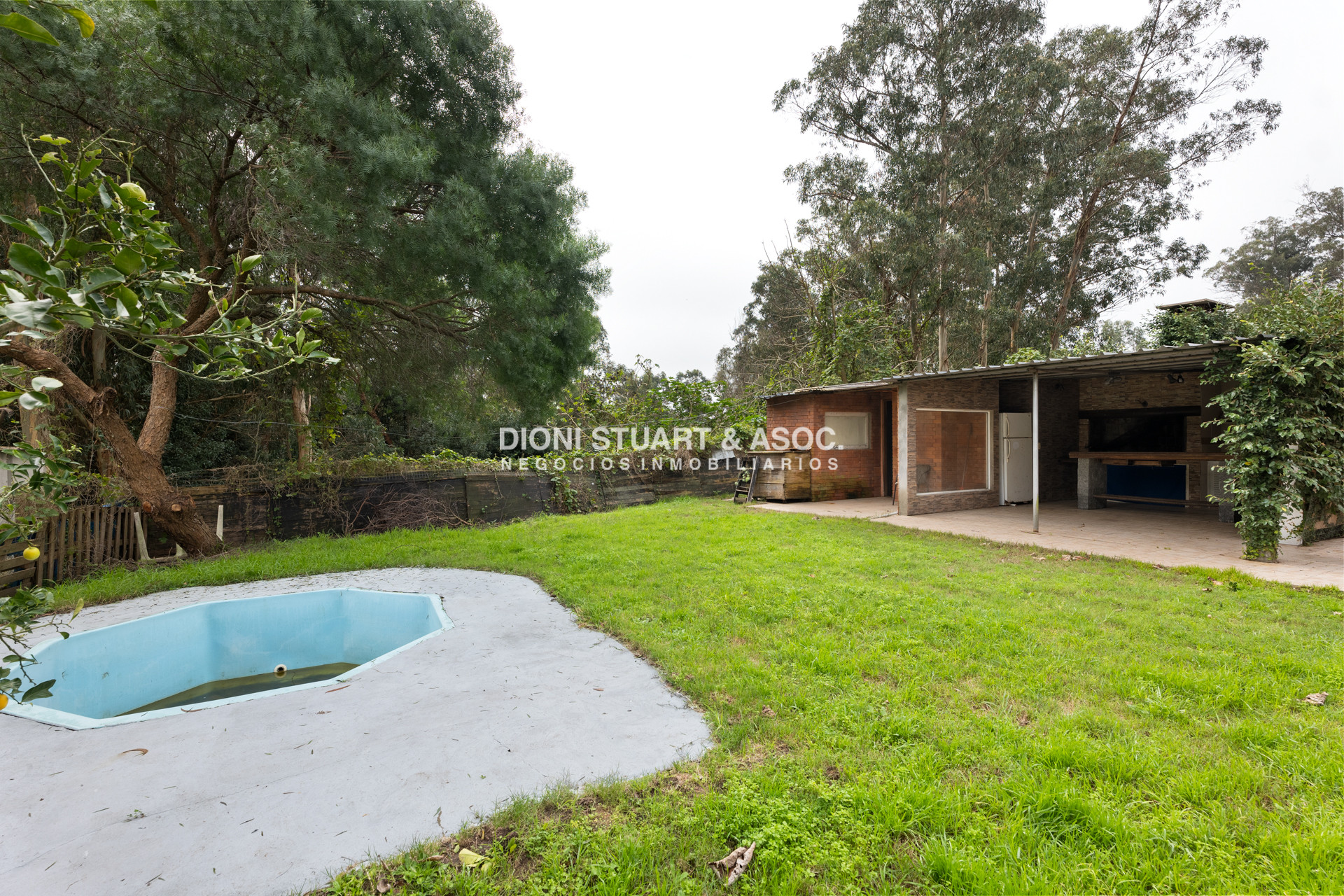 Casa ID.694 - Casa en Venta - Oportunidad - Jardines de Córdoba - 3 Dormitorios + Barbacoa + Dependencia