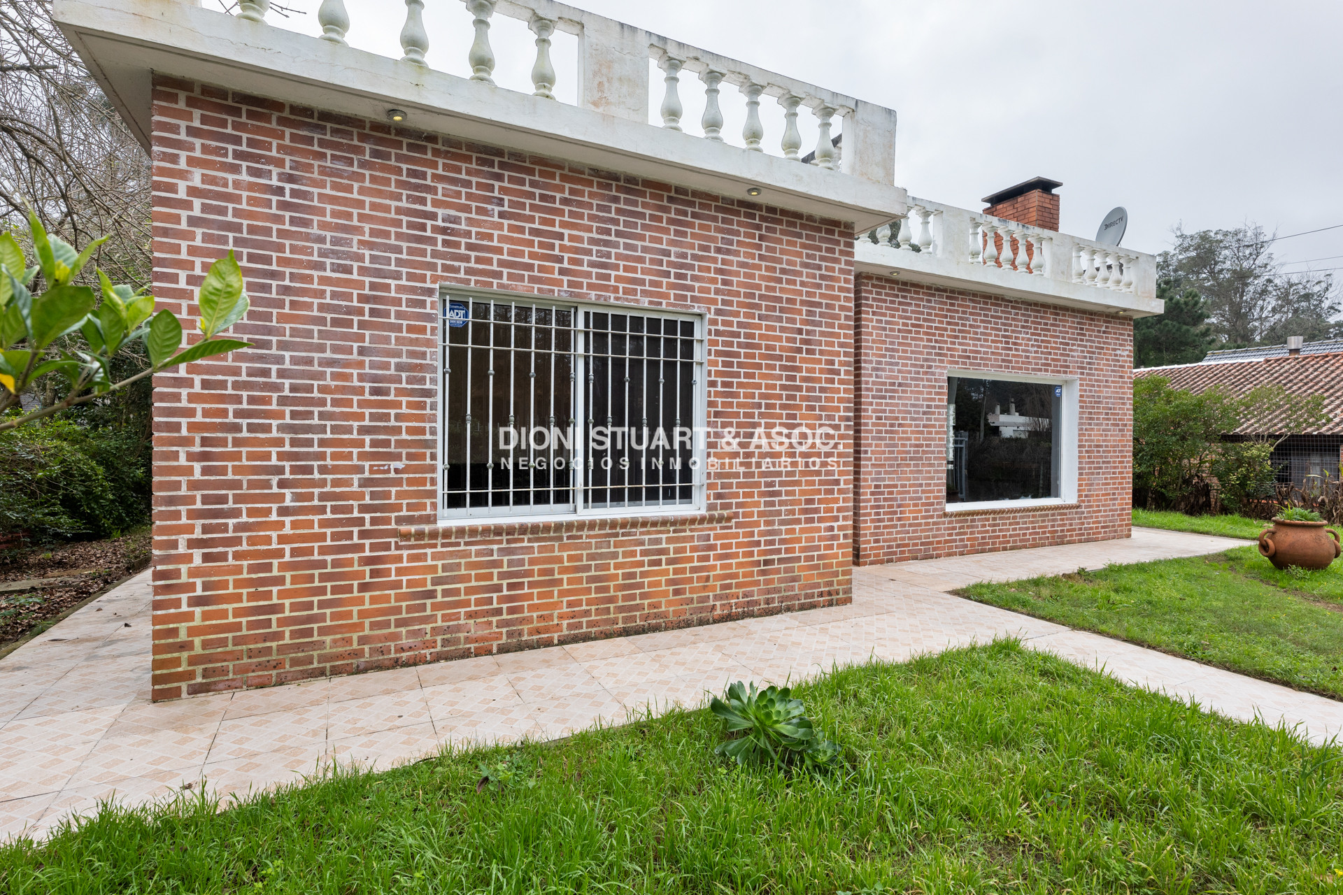 Casa ID.694 - Casa en Venta - Oportunidad - Jardines de Córdoba - 3 Dormitorios + Barbacoa + Dependencia