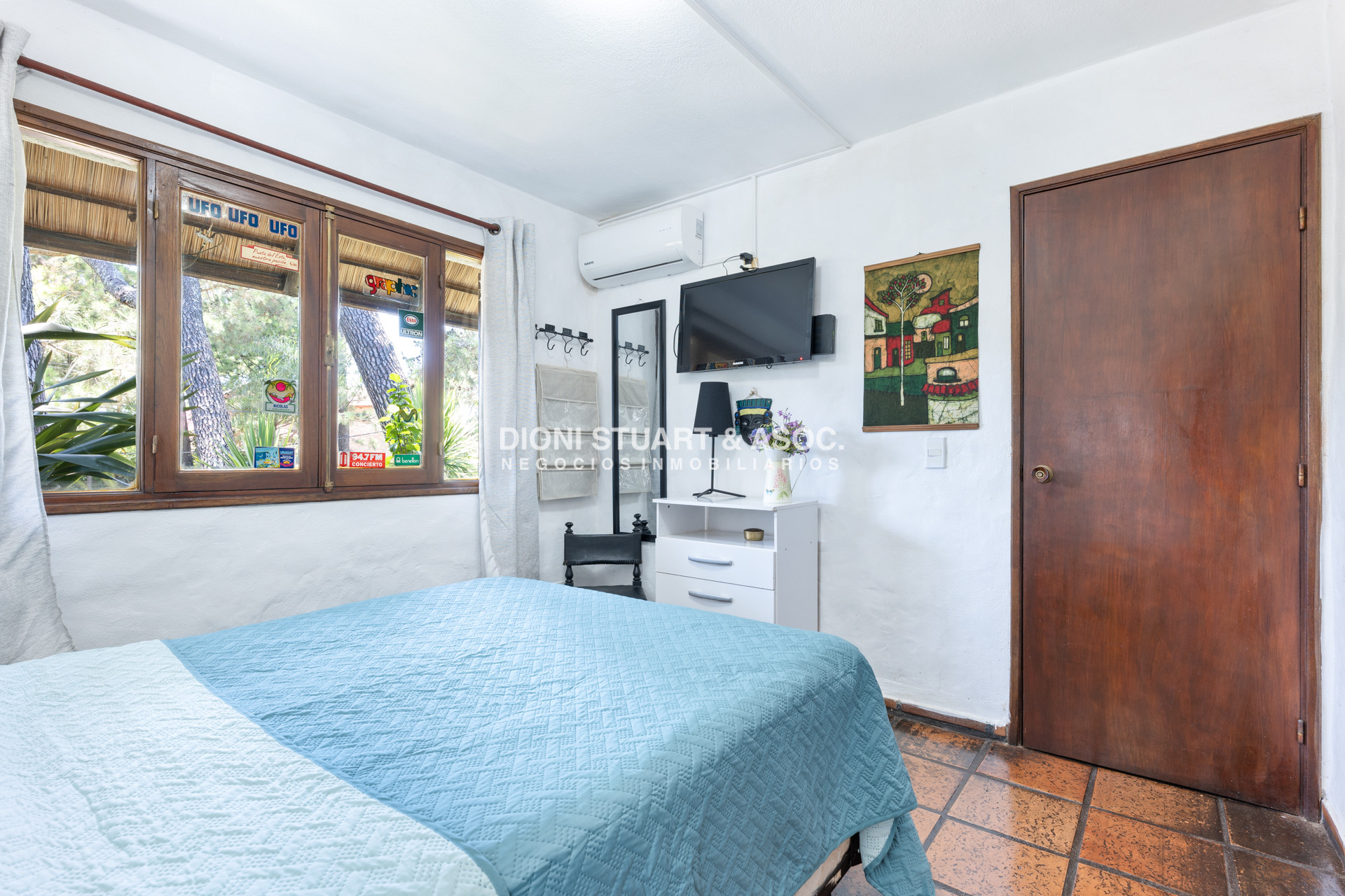 Casa ID.600 - Casa en Pinares - 5 Dorm - Arq. Margoniner