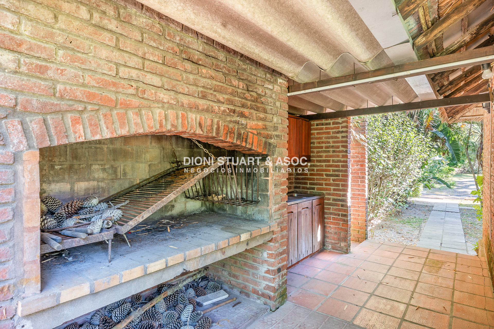 Casa ID.804 - CASA EN EL GOLF DE 6 DORMITORIOS - EXCELENTE CONSTRUCCIÓN