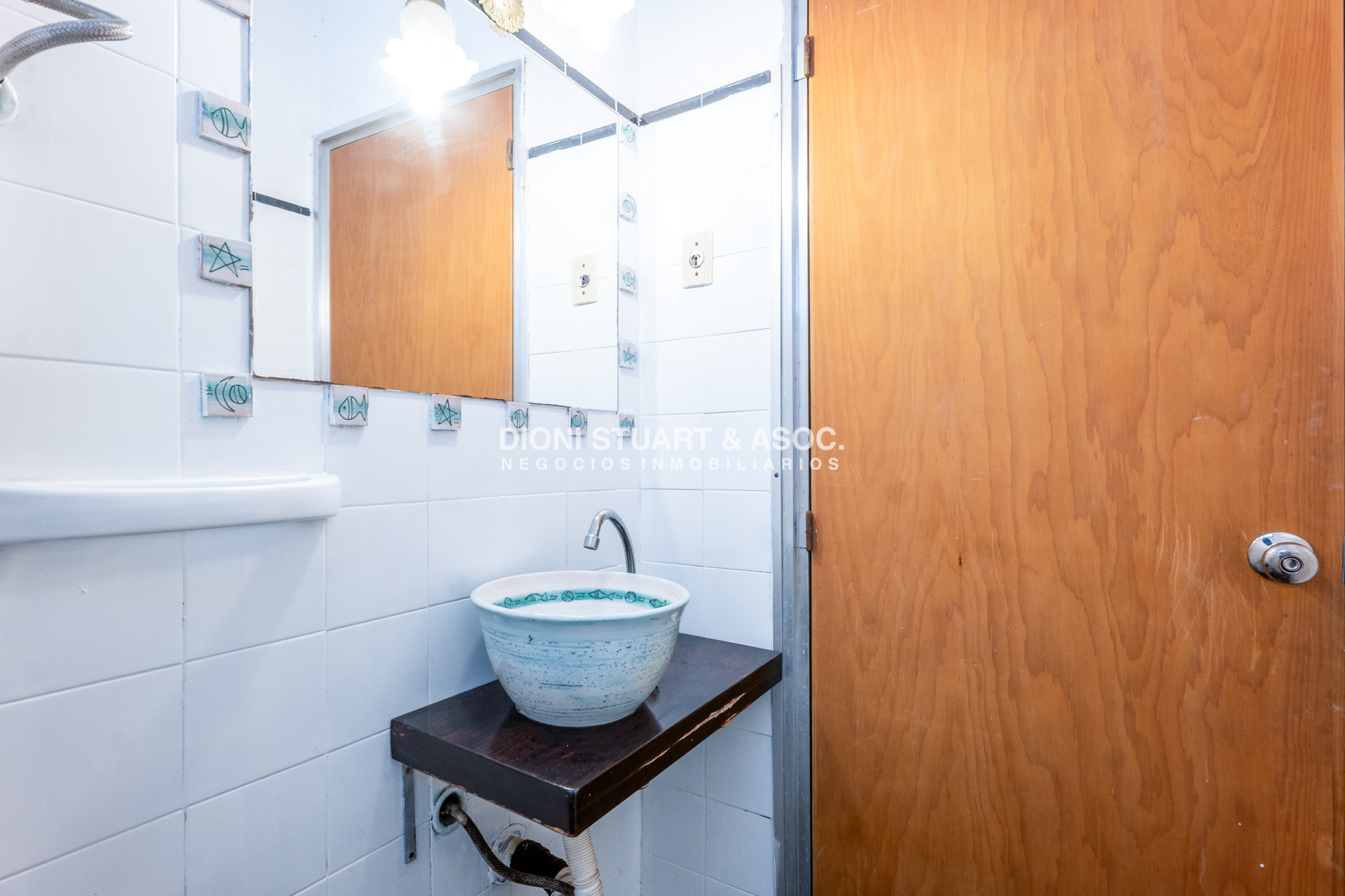 Casa ID.941 - CASA EN VENTA CERCA DEL MAR PLAYA BRAVA RINCON DEL INDIO - 4 DORMITORIOS + BARBACOA + PISCINA