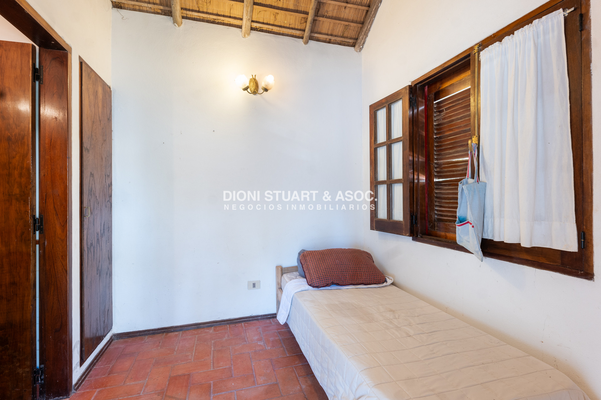 Casa ID.725 - Casa En Venta -  San Rafael - 3 Dormitorios y Dependencia