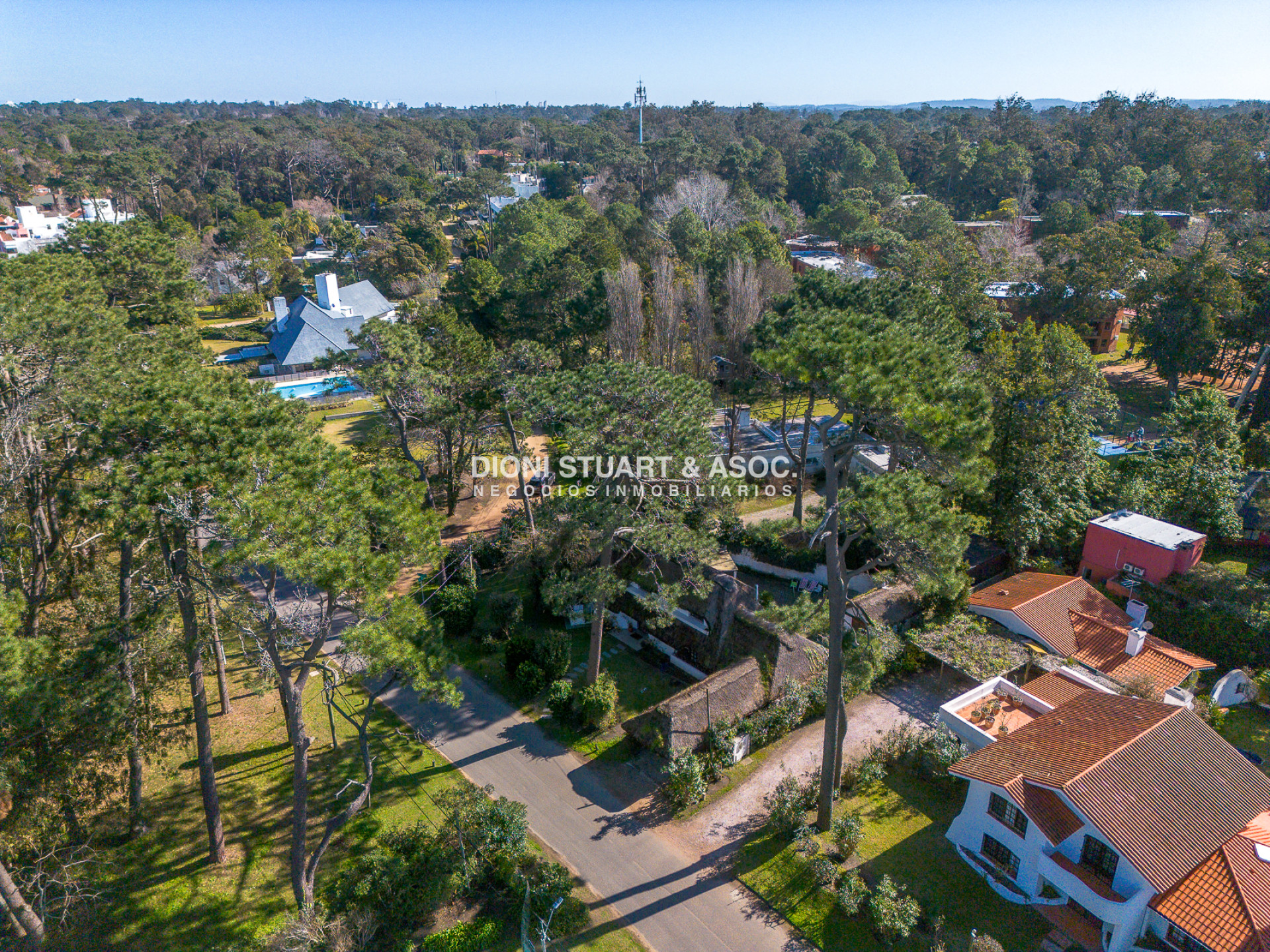 Casa ID.725 - Casa En Venta -  San Rafael - 3 Dormitorios y Dependencia